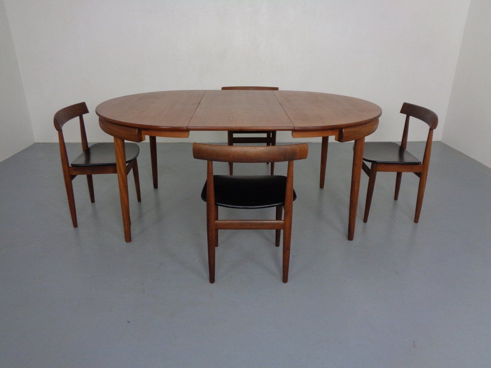 Roundette Teak Table & Chairs From Hans Olsen, Denmark, 1950sm, Set Of 5 photo vinterior