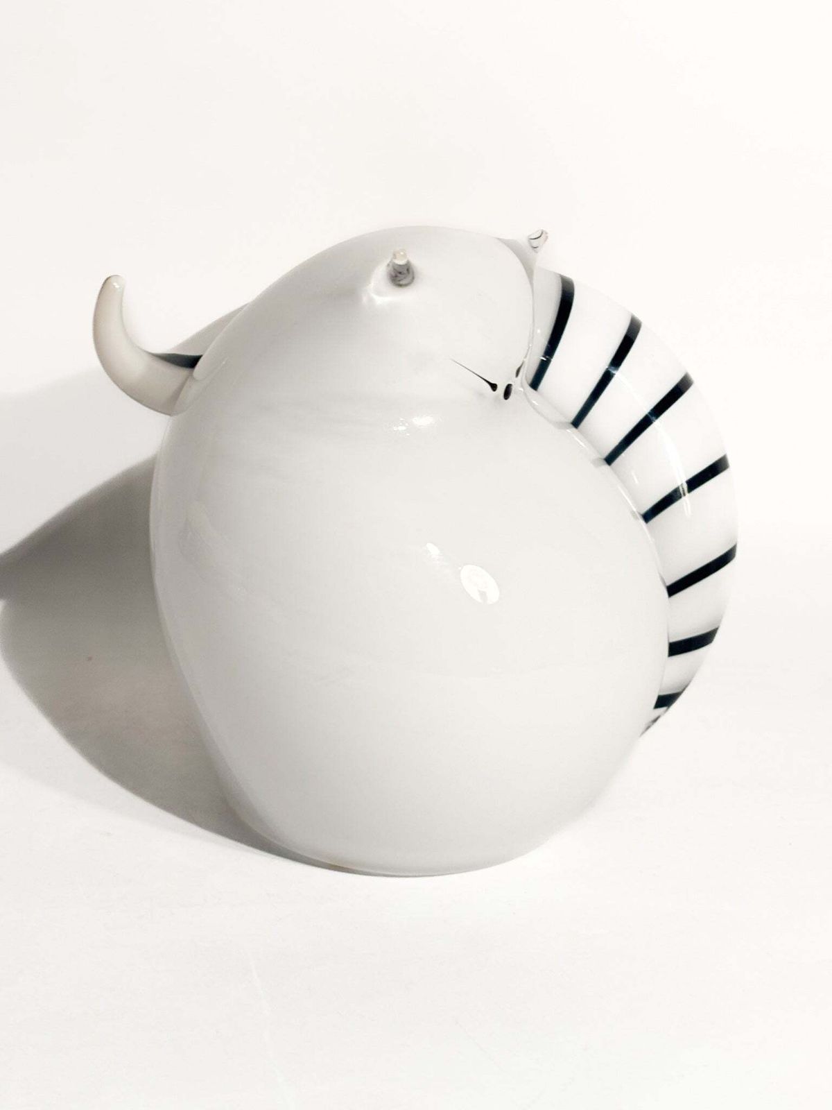 Seguso 1990s Black And White Murano Glass Cat Sculpture photo furniture