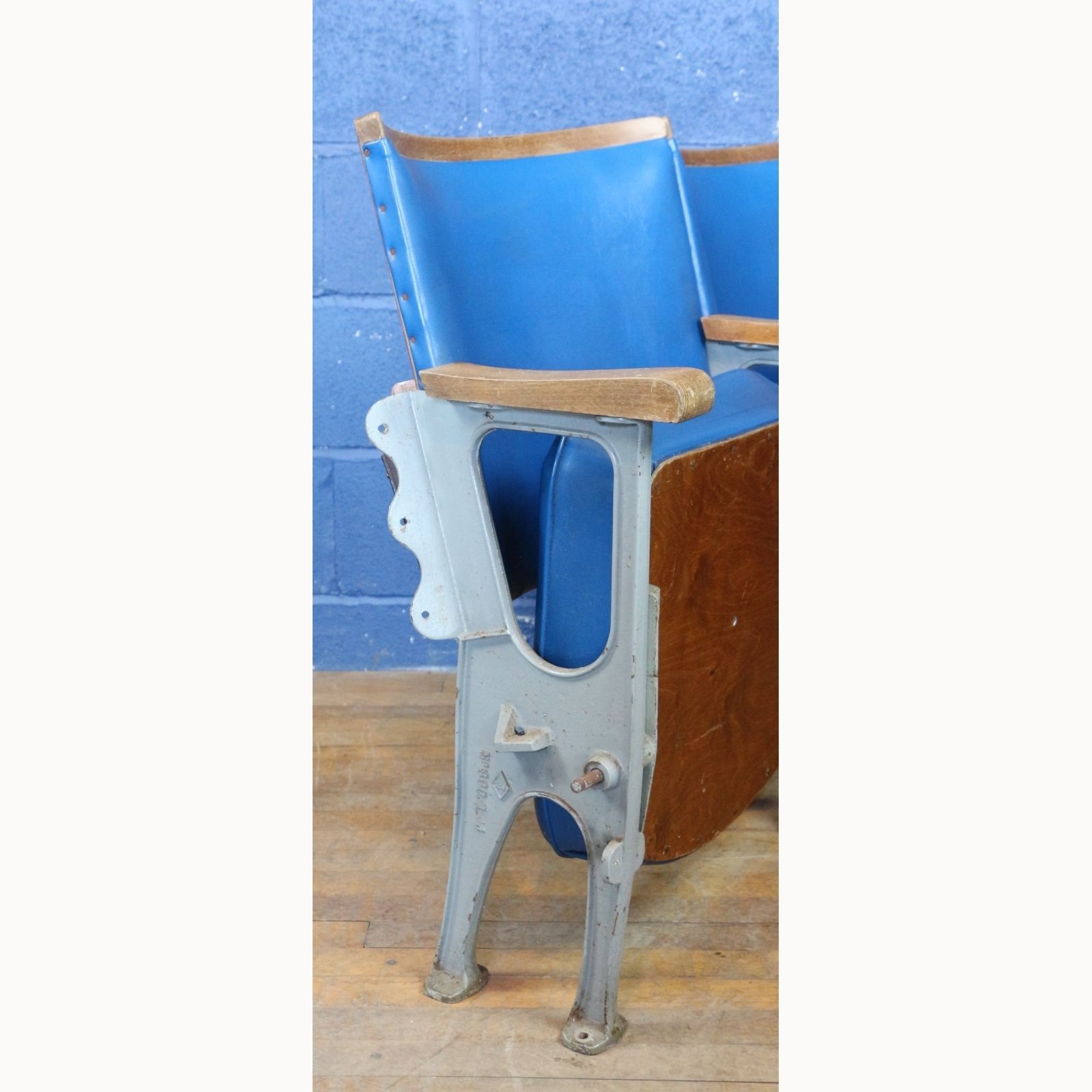 A Pair Of Art Deco C1930s Cinema Theatre Seats Blue Leather photo buy