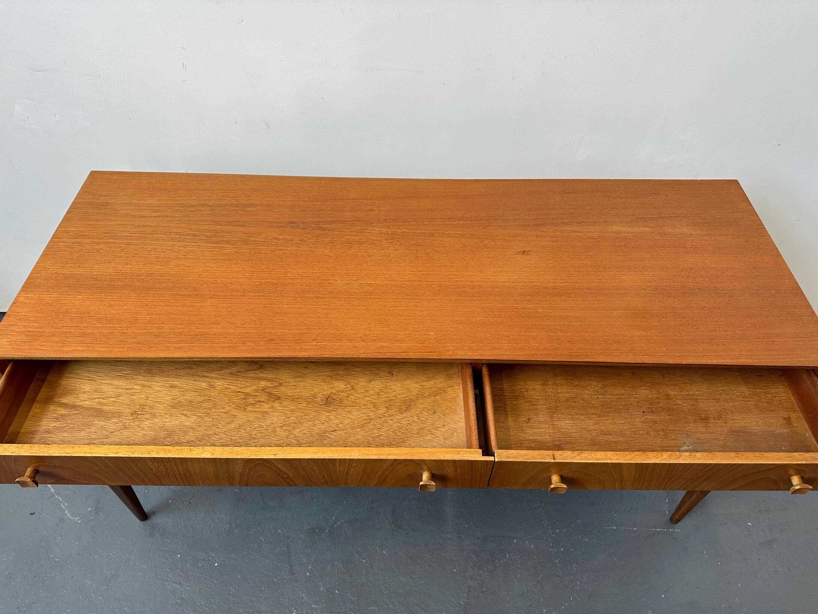 photo vinterior Vintage 1960s McIntosh Teak Desk. Danish Retro Mid Century