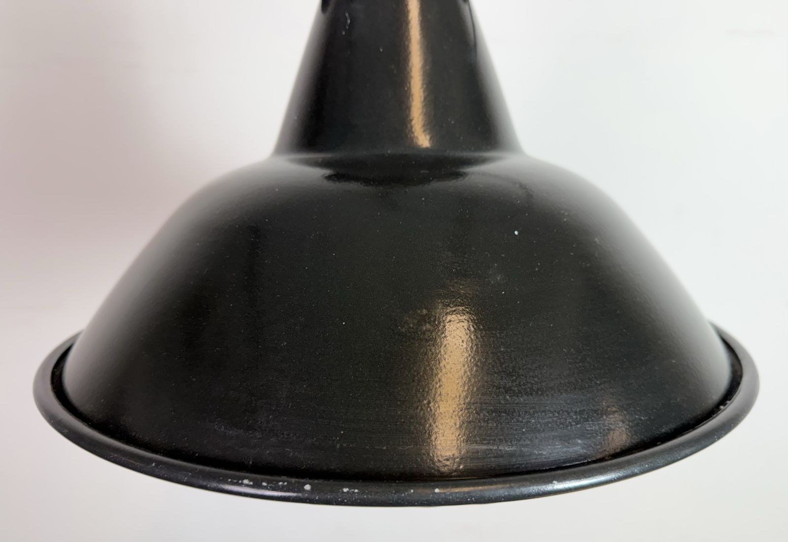 Industrial Black Enamel Factory Lamp With Cast Iron Top, 1950s, 99x photo 129.0