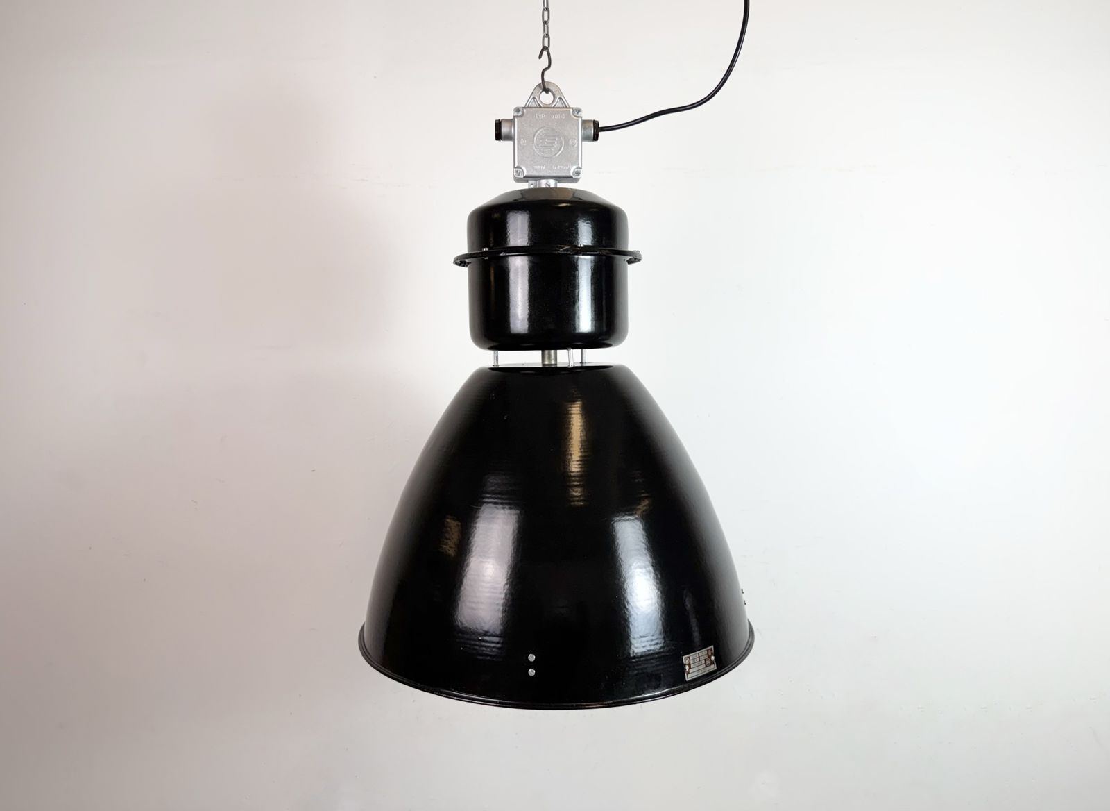Large Black Industrial Factory Pendant Lamp From Elektrosvit, 1960s, 4x photo furniture