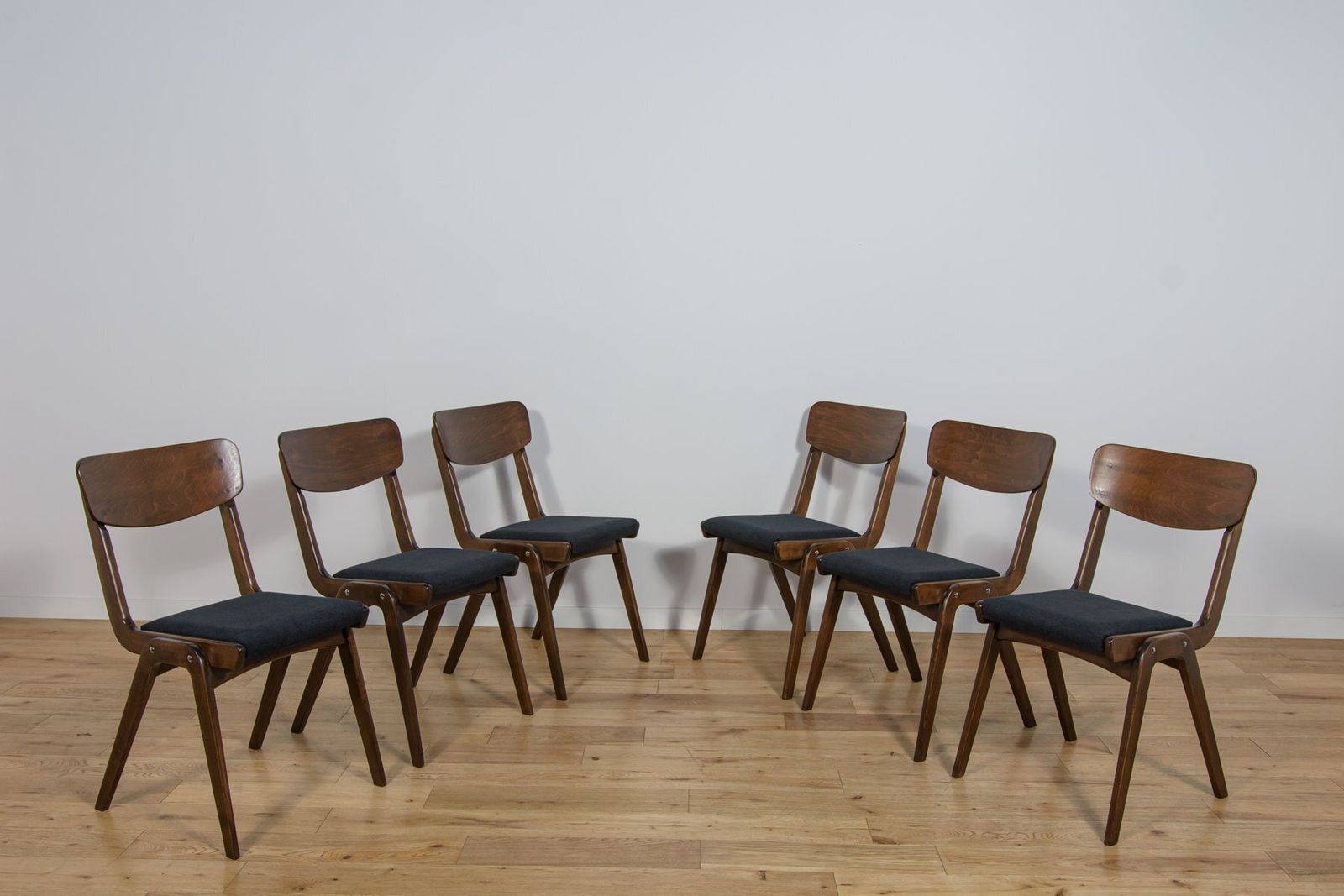 Boomerang Dining Chairs From Gościcńskie Furniture Fabryki, 1960s, Poland, Set Of 6 photo furniture