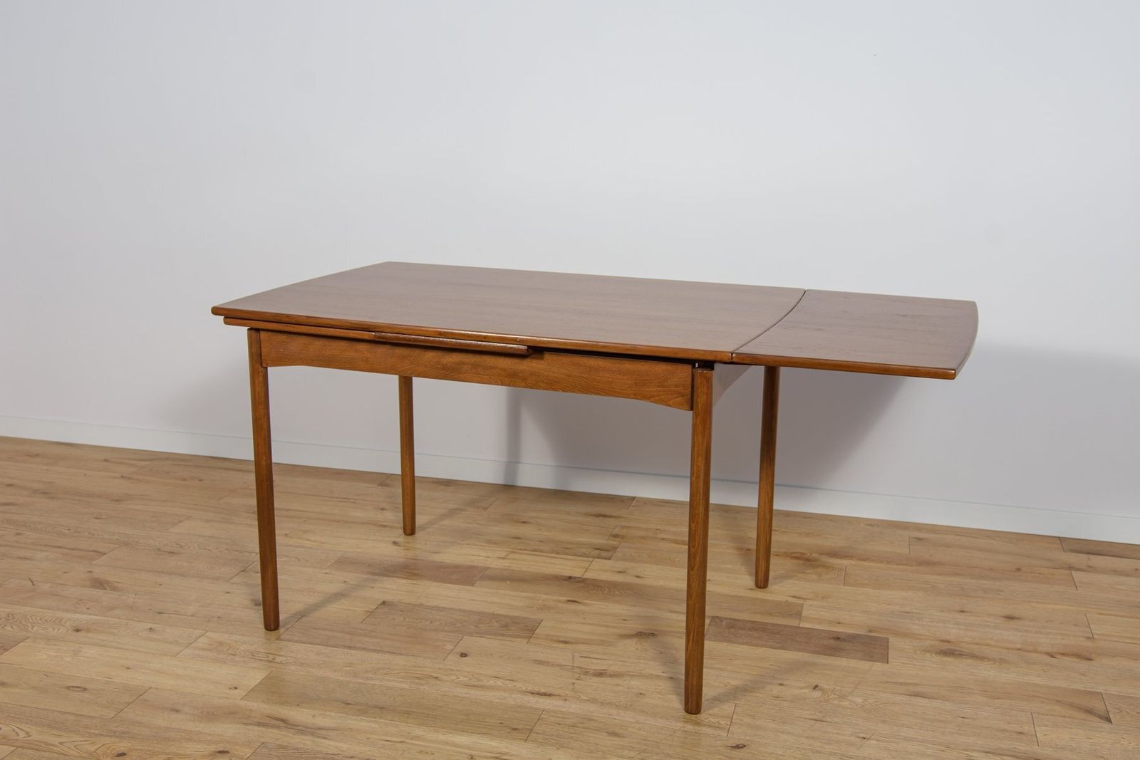 Furniture Mid Century Teak Extendable Dining Table, Denmark, 1960s photo