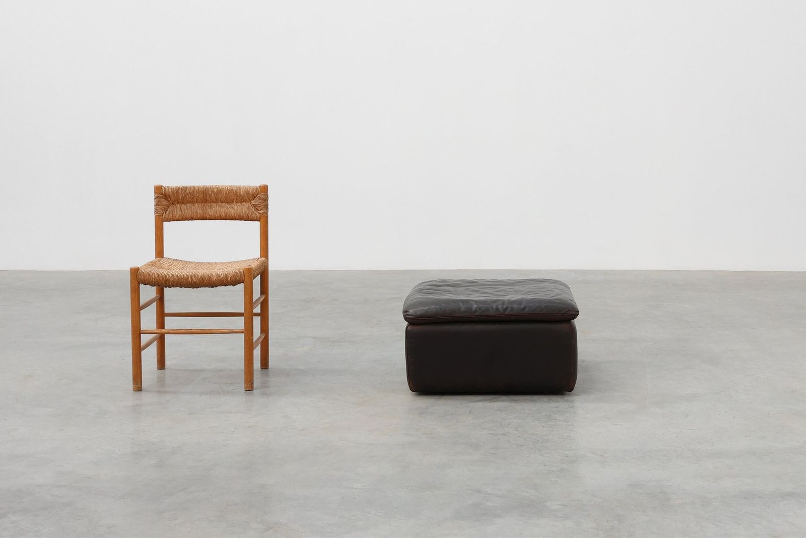 Mid Century Modern Ds‑11 Ottoman In Brown Leather From De Sede, Switzerland, 1960s photo furniture