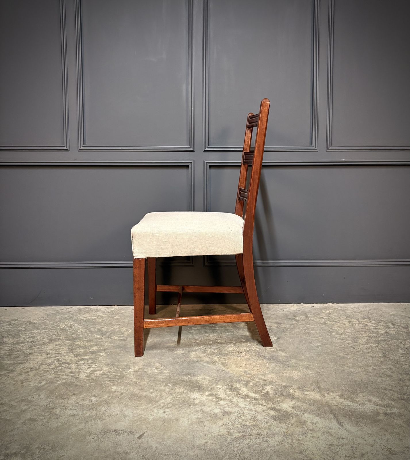 10350.0 Set Of Eighteen Georgian Mahogany Dining Chairs photo