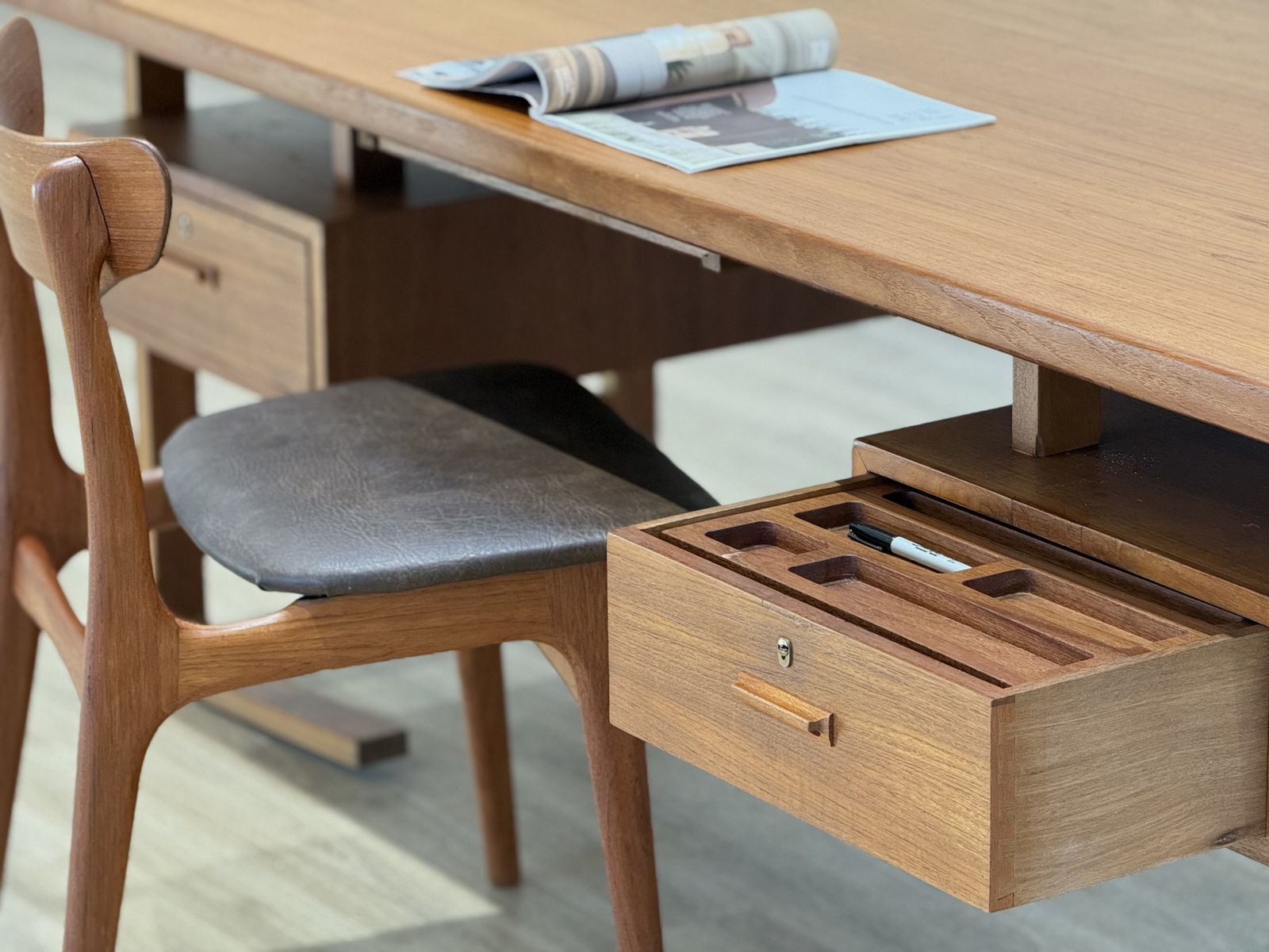 Jørgen Clausen For Brande Møbelfabrik – Large Danish Executive Desk, 1950s (Teak) photo buy