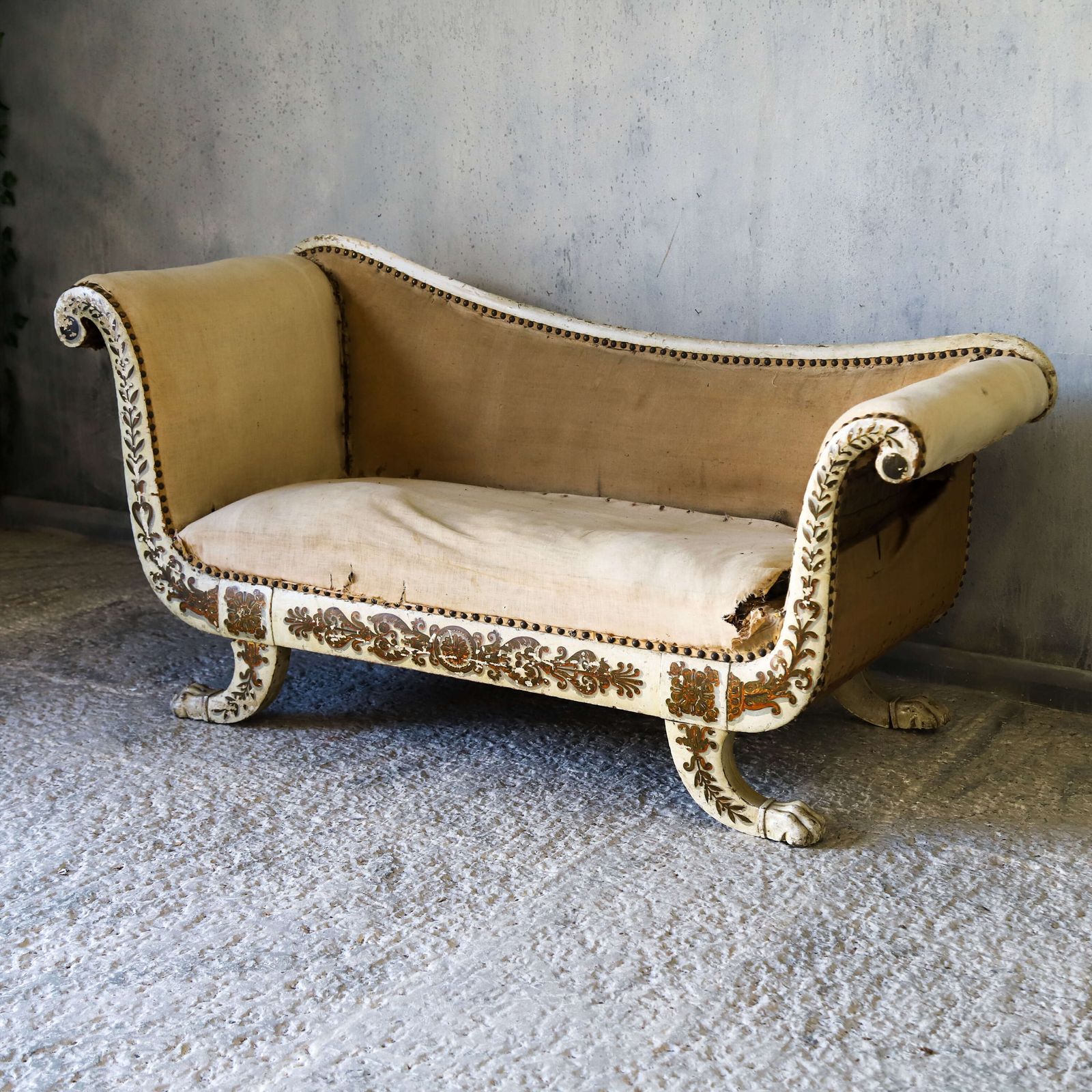 Original Condition 19th Century French Sofa Or Chaise   Lion Paw Feet, Restoration Piece photo Furniture