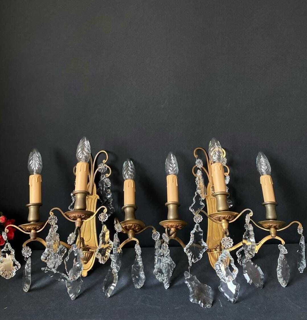 Duty Free USA. Paire d'appliques d'époque à pendeloques, Italie
