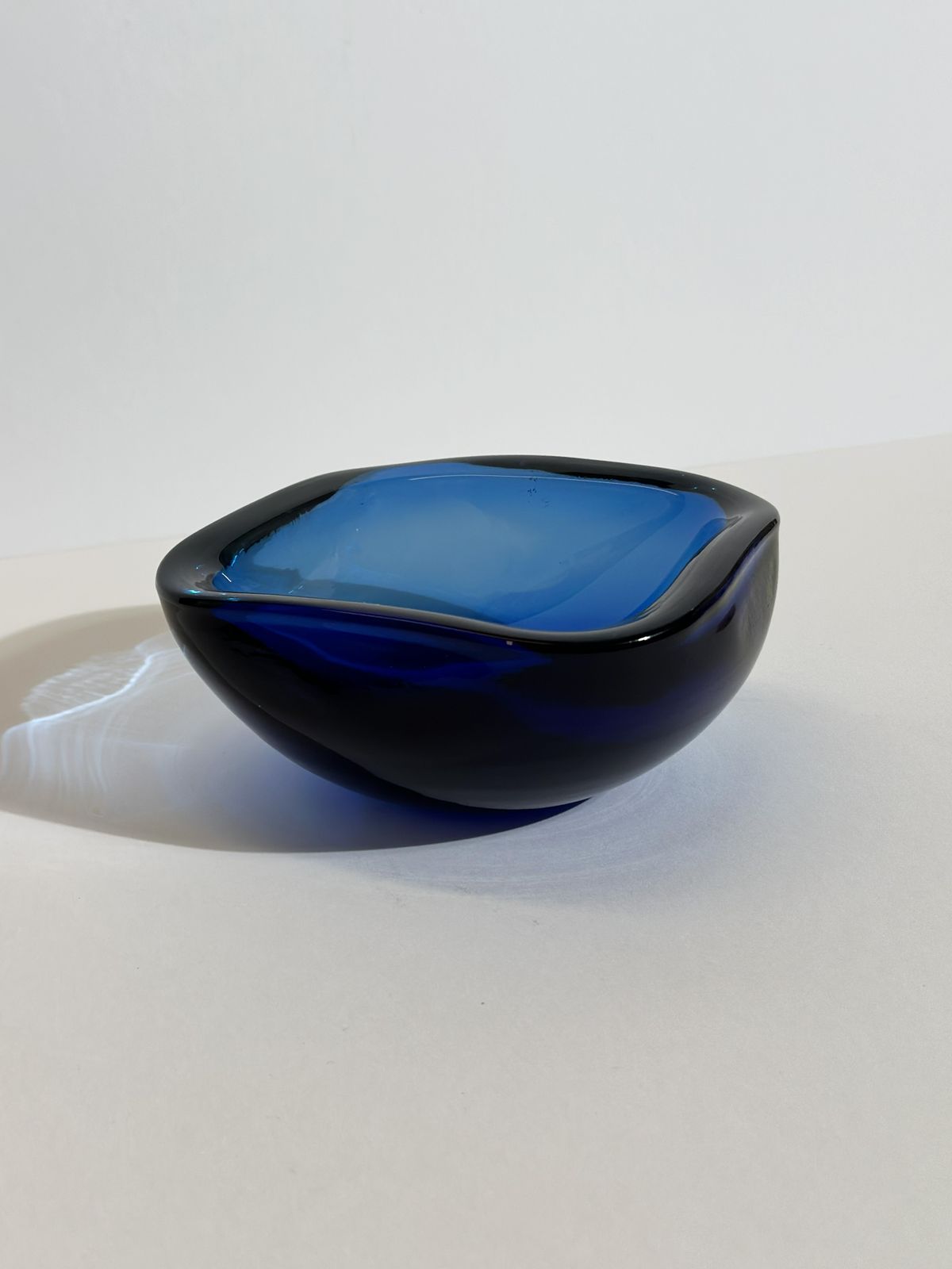 Blue Murano Sommerso Glass Bowl Attributed To Flavio Poli For Seguso, 1960s Italy photo vinterior