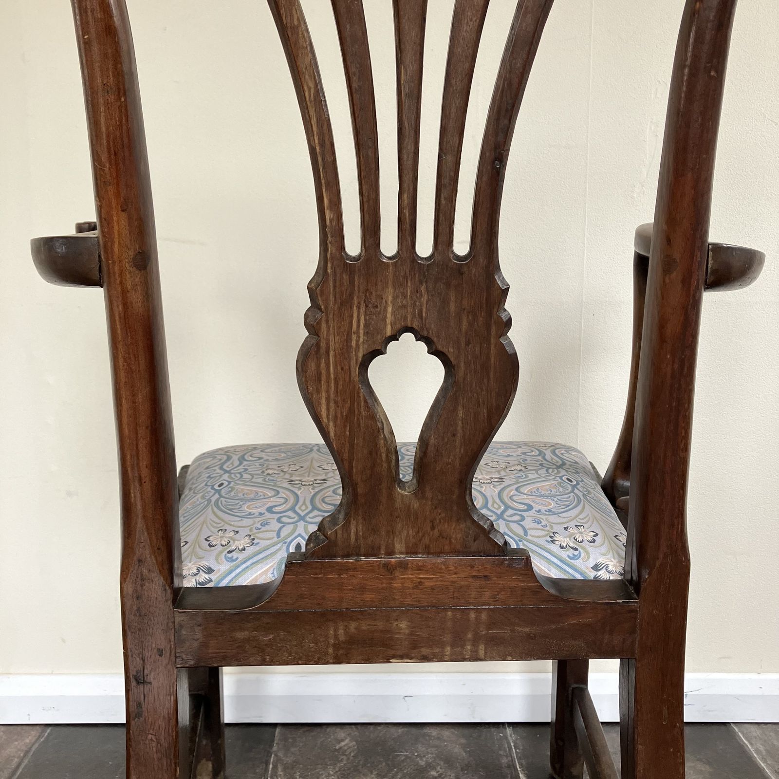 Furniture Georgian Carver Chair, Chippendale Style, Pierced Splat Back, Upholstered Seat photo