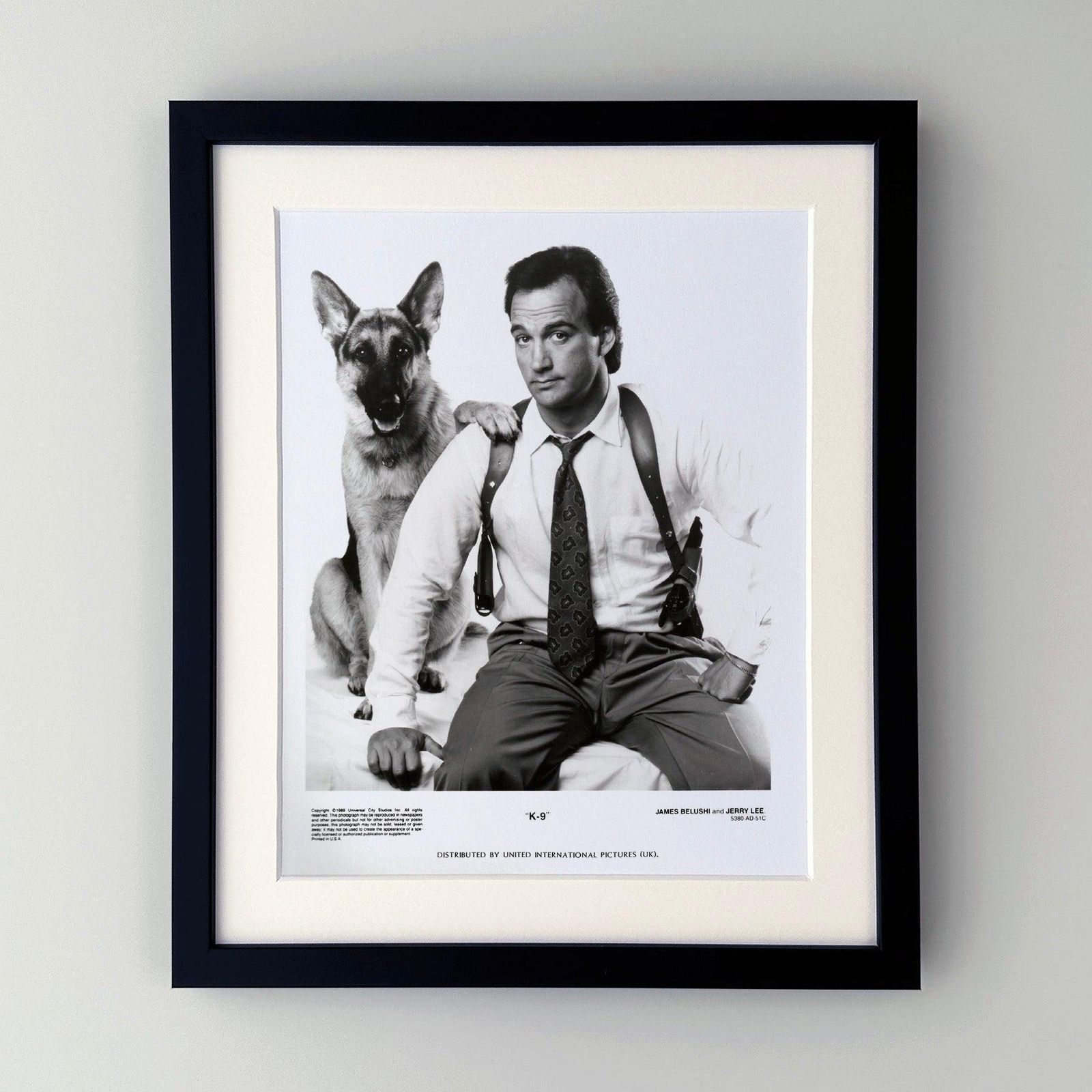K 9 1989 Press Publicity Still, ingelijst photo furniture