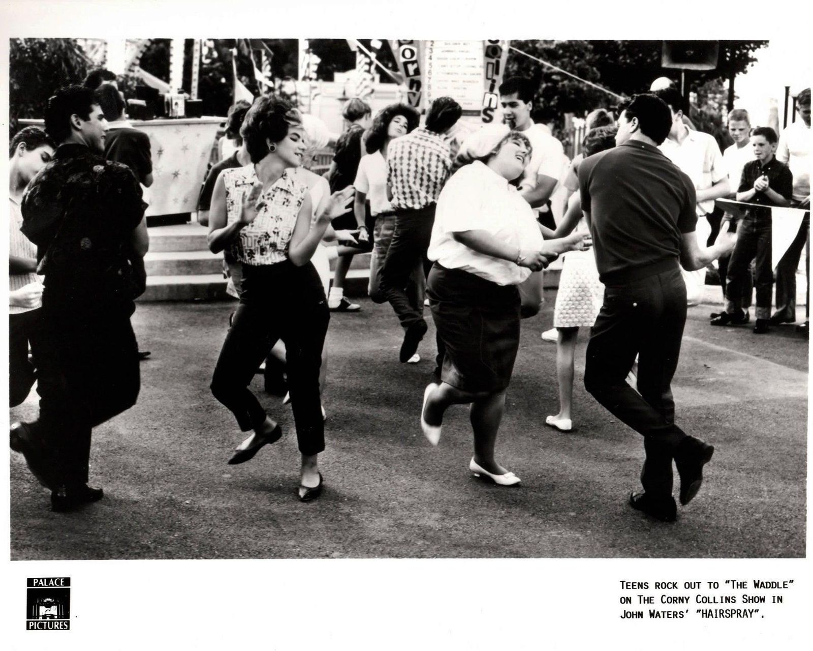 Hairspray 1988 Publicity Film Movie Press Still Framed photo vinterior