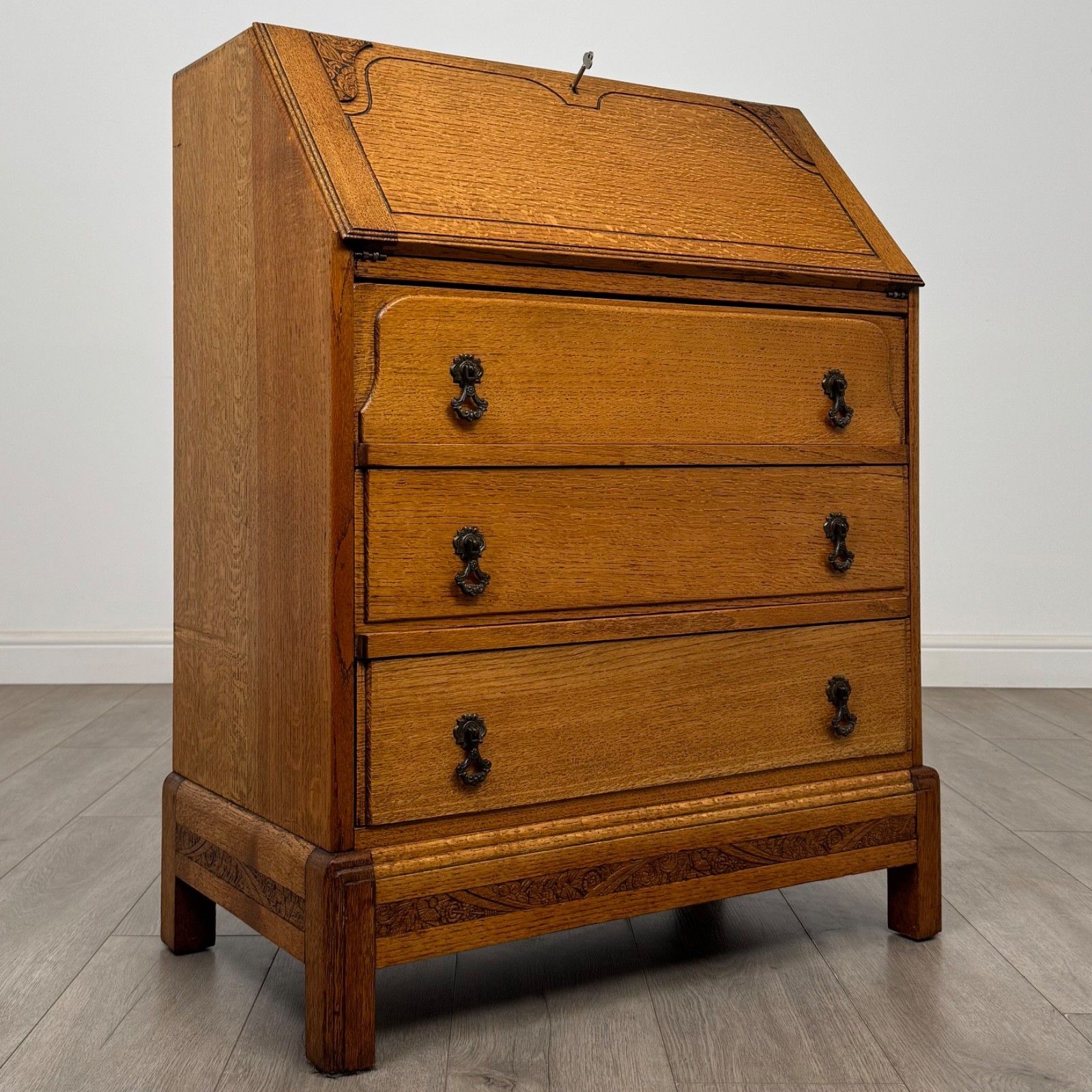 photo furniture Antique 20th Century Art Deco Style Golden Oak Bureau ( Af 5497 )