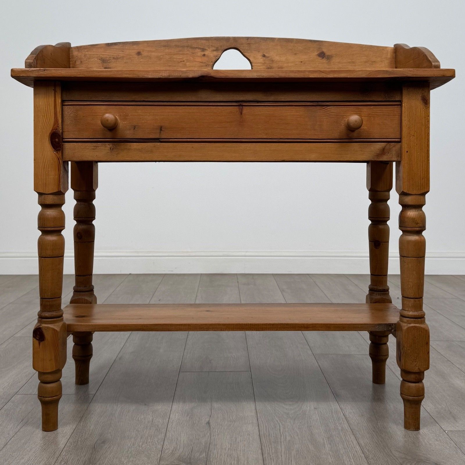 Vintage 20th Century Good Quality Washstand In Pine ( Af 5523 )