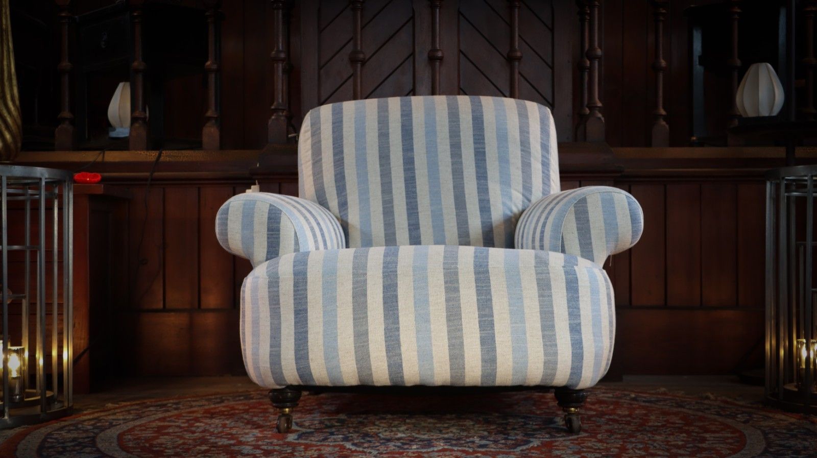 Howard And Sons Club Style Armchair Colefax And Fowler Linen Stripes Blue White photo vinterior
