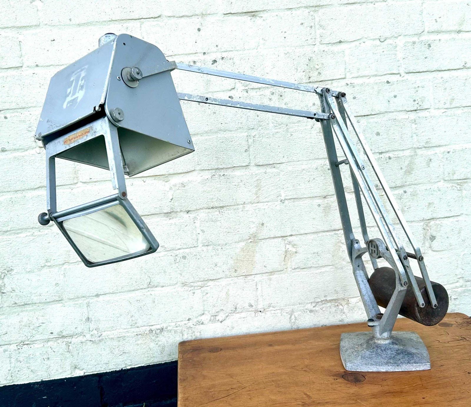 Grey Horstmann Pluslite Magnifying Glass Industrial Desk Vintage Lamp Office Factory Retro Antique Light Lighting Mid Century Magnifier