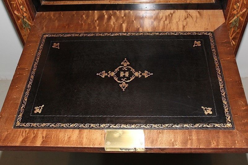 photo vintage Secretary Inlaid Style Louis XVI, 19th