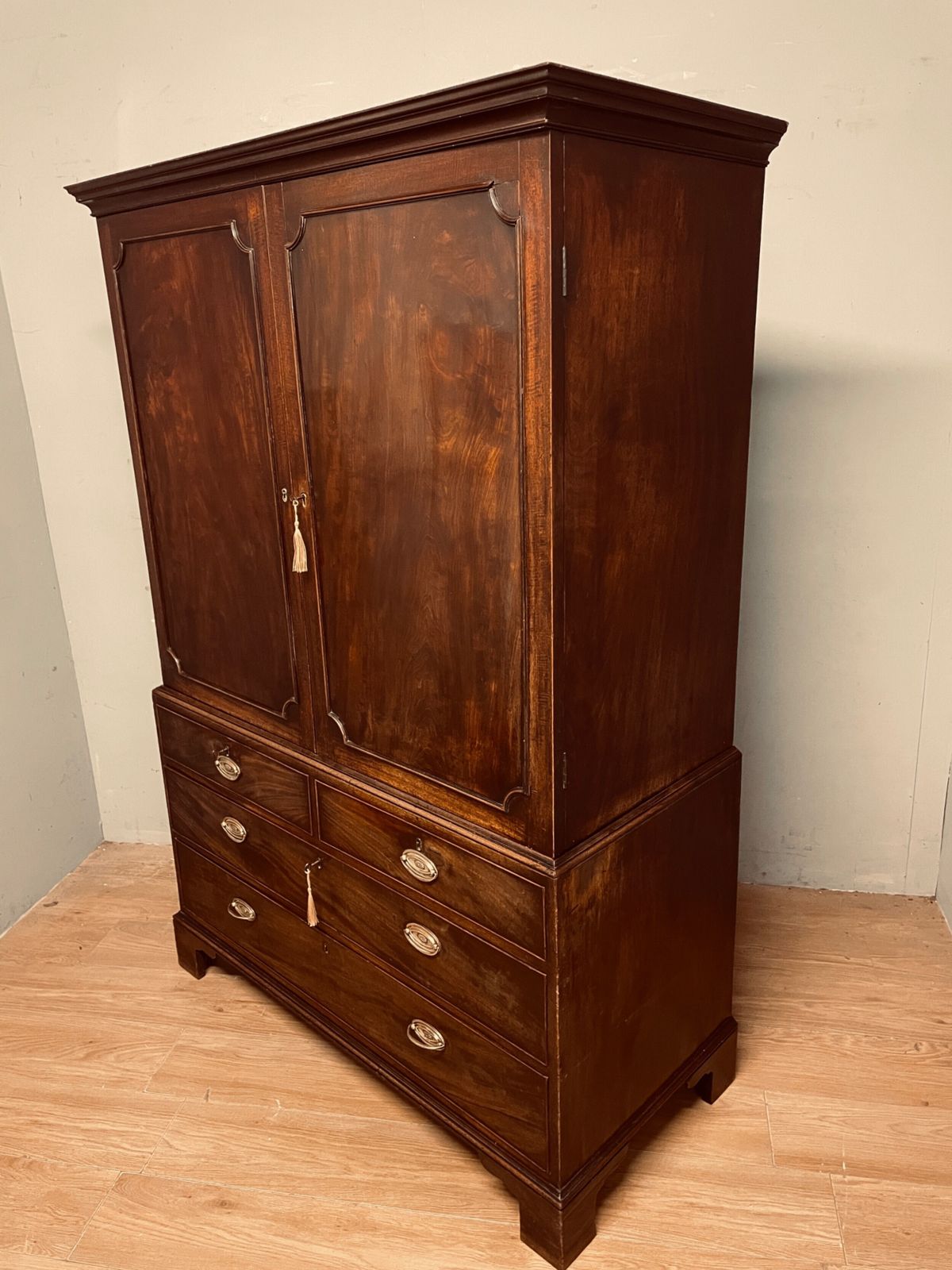 Georgian Flame Mahogany Linen Press Of Small Proportions photo vintage