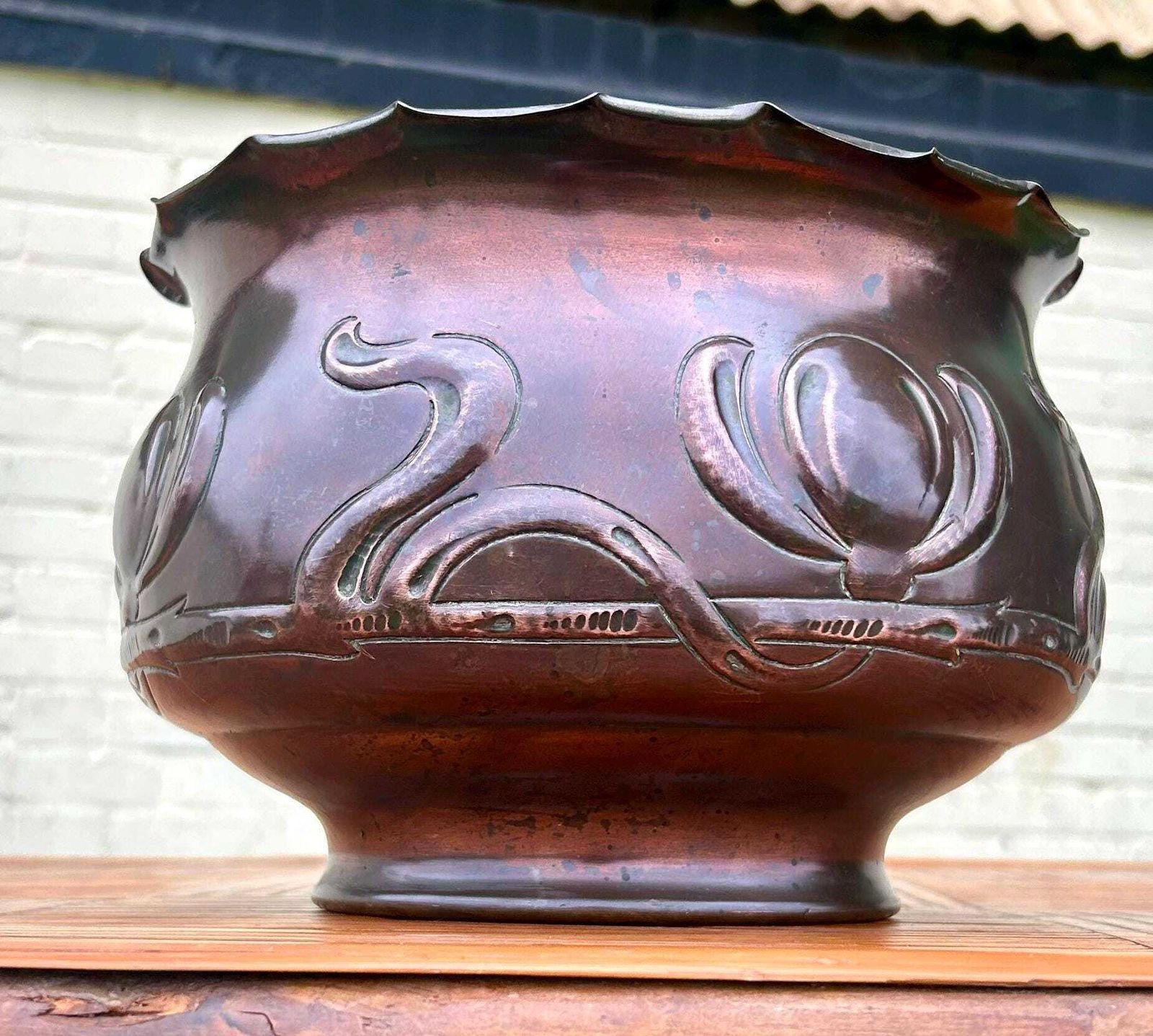William Soutter Sons Arts And Crafts Antique Jardinière Planter Pot Plant Copper Box Antique Vintage Victorian Stand Holder Art Nouveau