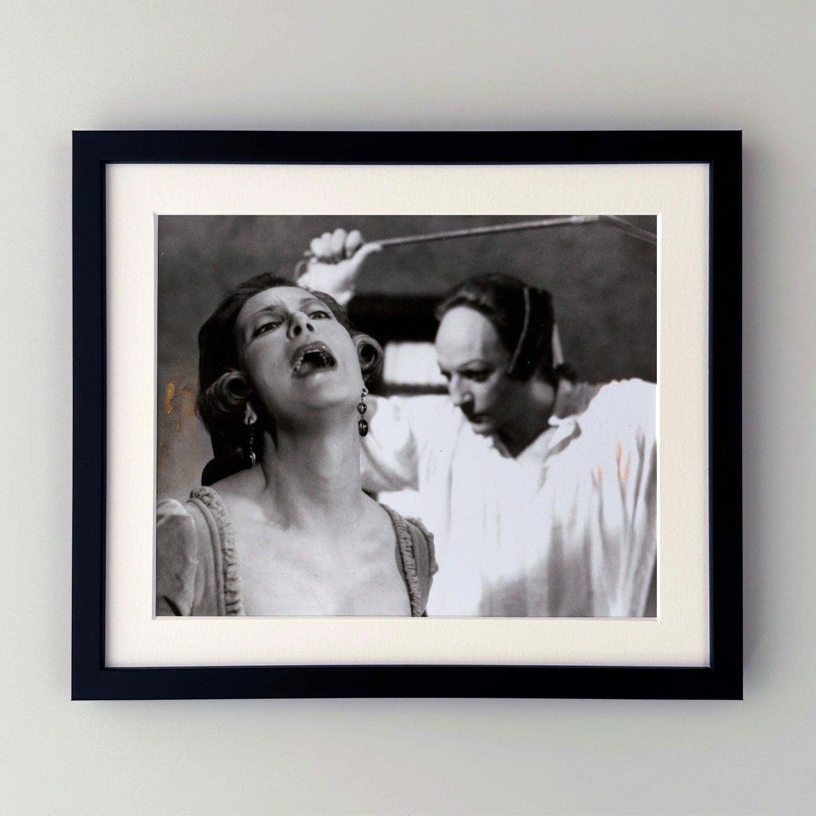 Photo de presse du film Casanova (1976), encadrée photo furniture