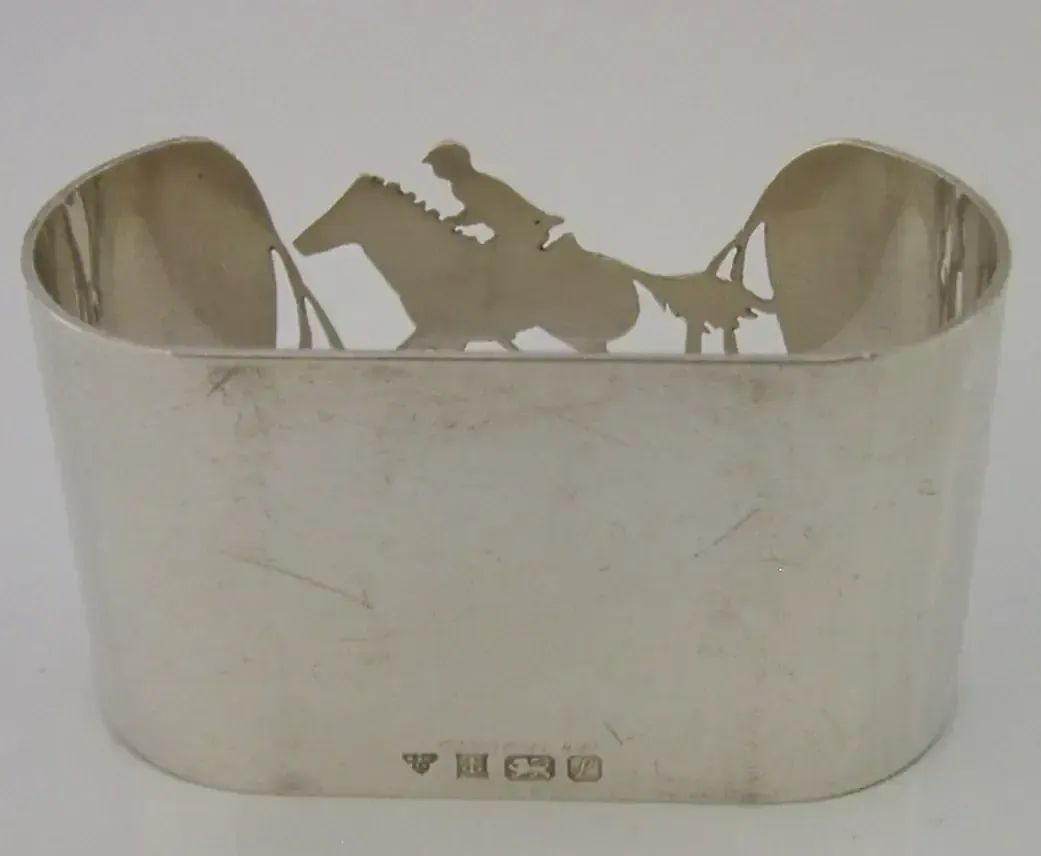 Superb Solid Sterling Silver Horse Riding Racing Napkin Ring 1985 Animal 28g photo vinterior
