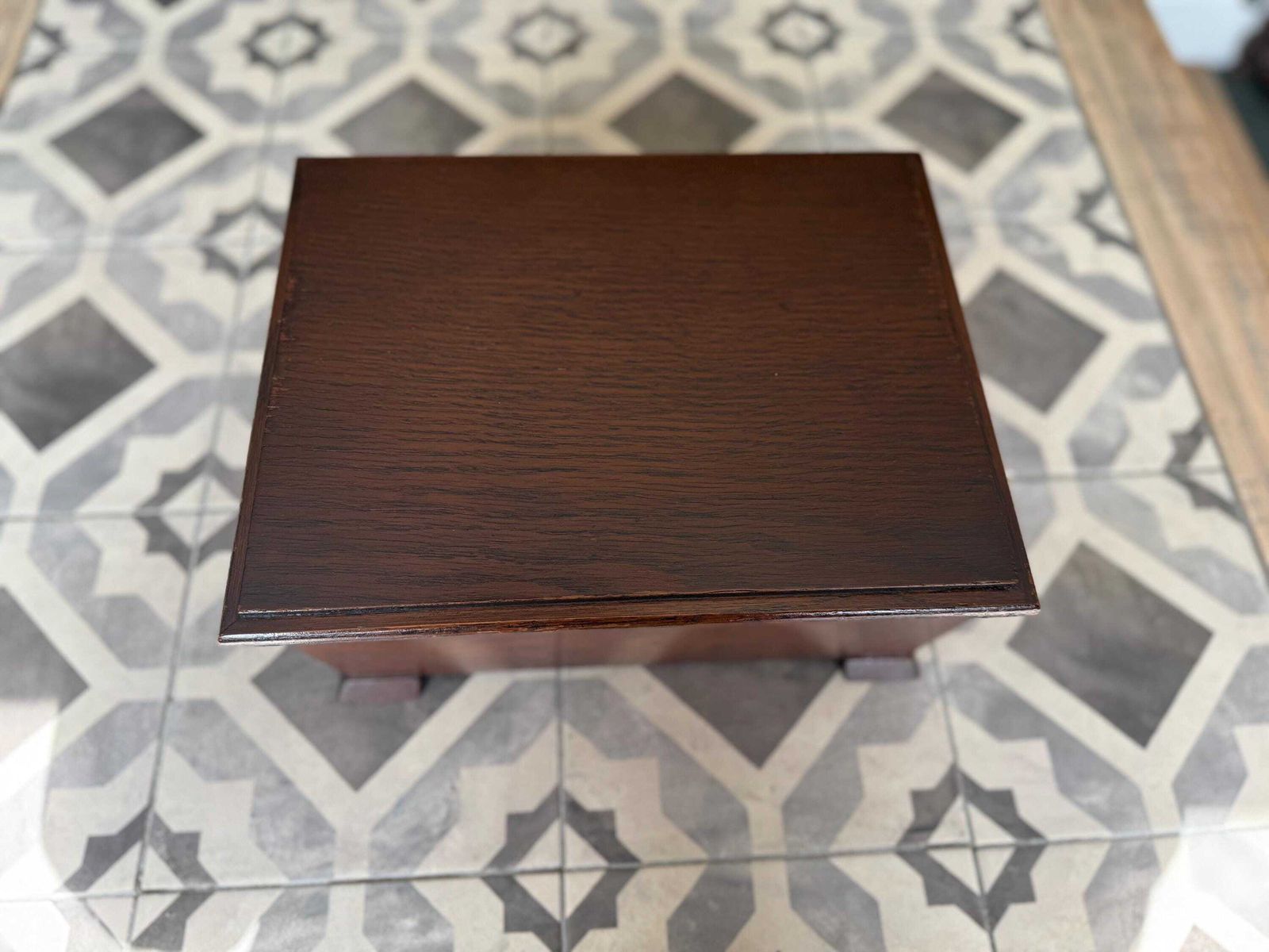 photo vintage Victorian Antique Wooden Oak Chest. Hand Made Sewing Box, Storage Box, Desk Tidy.