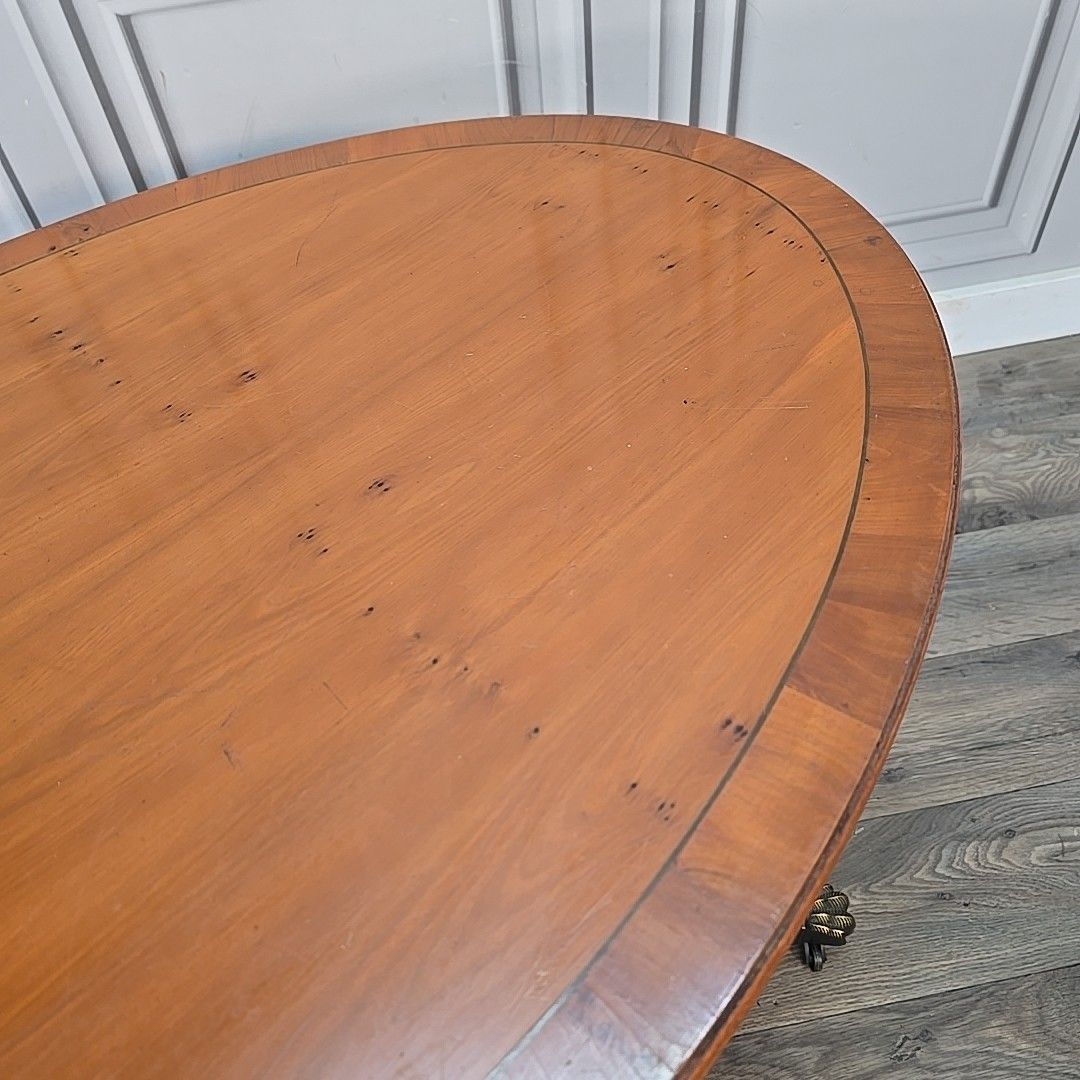 Vintage Oval Coffee Table Inlaid Top Mahogany Veneer Centre Side Antique Style photo vinterior