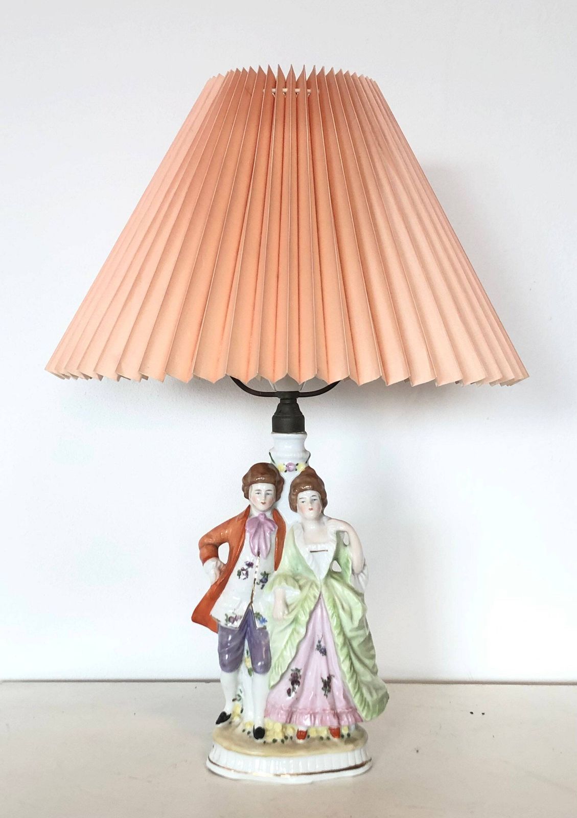 Mid Century Beautiful Porcelain Handpainted Table Lamp With Handsome Couple And Vintage Pleated Fabric Shade photo vinterior