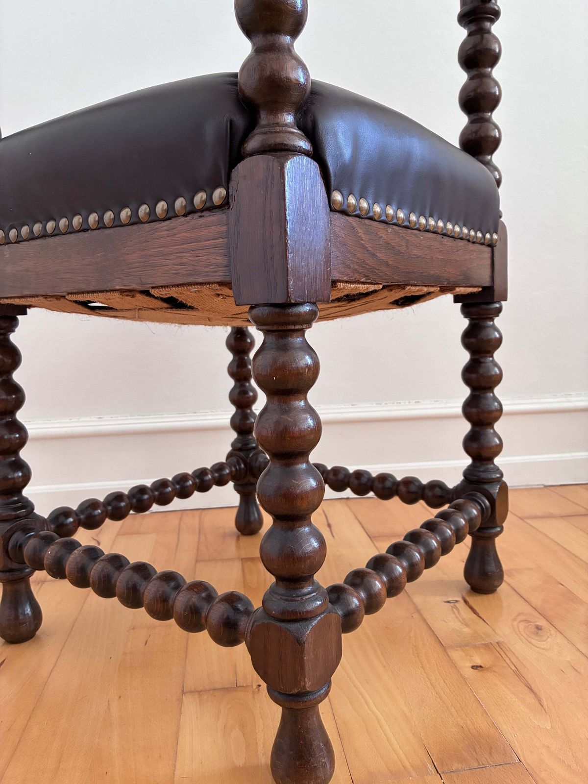 Furniture Antique Edwardian Bobbin Corner Chair, English 1900 photo