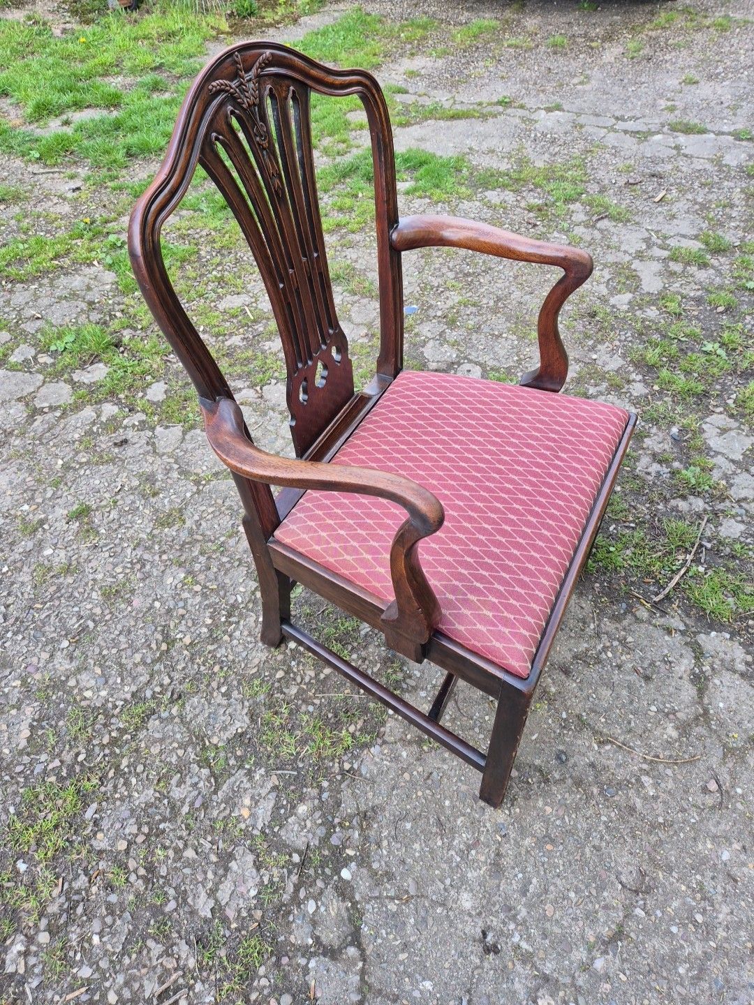 Hepplewhite Style Mahogany Elbow/Arm Chair,Wheatsheaf Carved Splat. photo buy