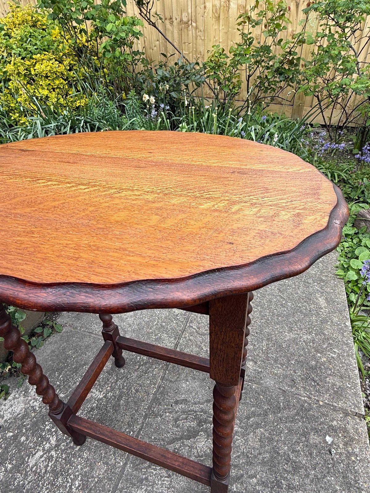 Vintage Oak Barley Twist Side Table, Bobbin Leg Occasional Table photo vintage