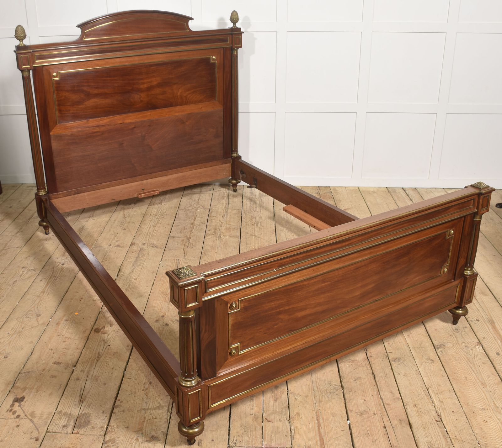 Late 19th Century Mahogany And Brass Mounted Bedframe photo buy