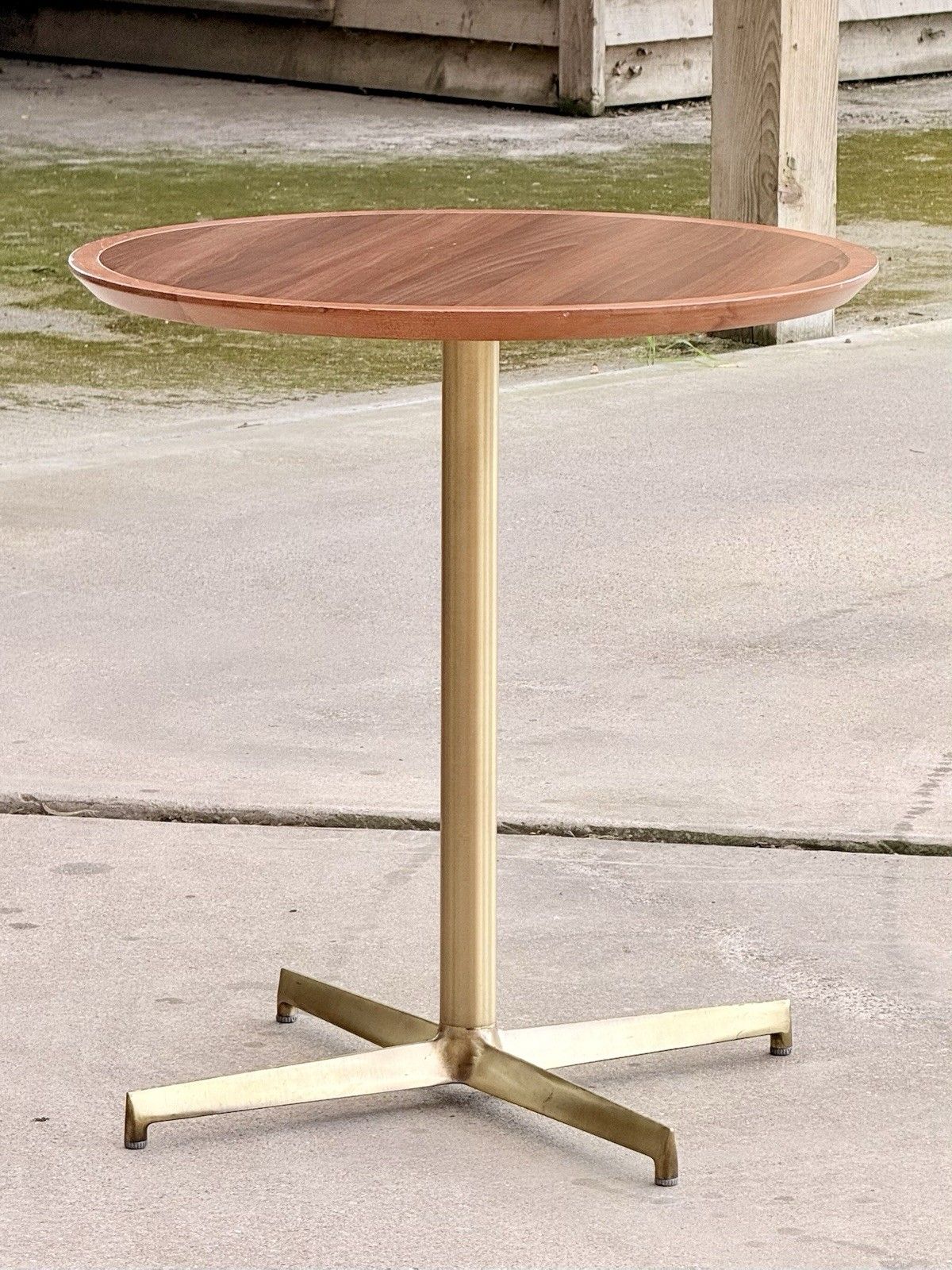photo vintage Pedrali Italy Modern Side Table Mahogany Finish & Antique Brass 4 Star Base