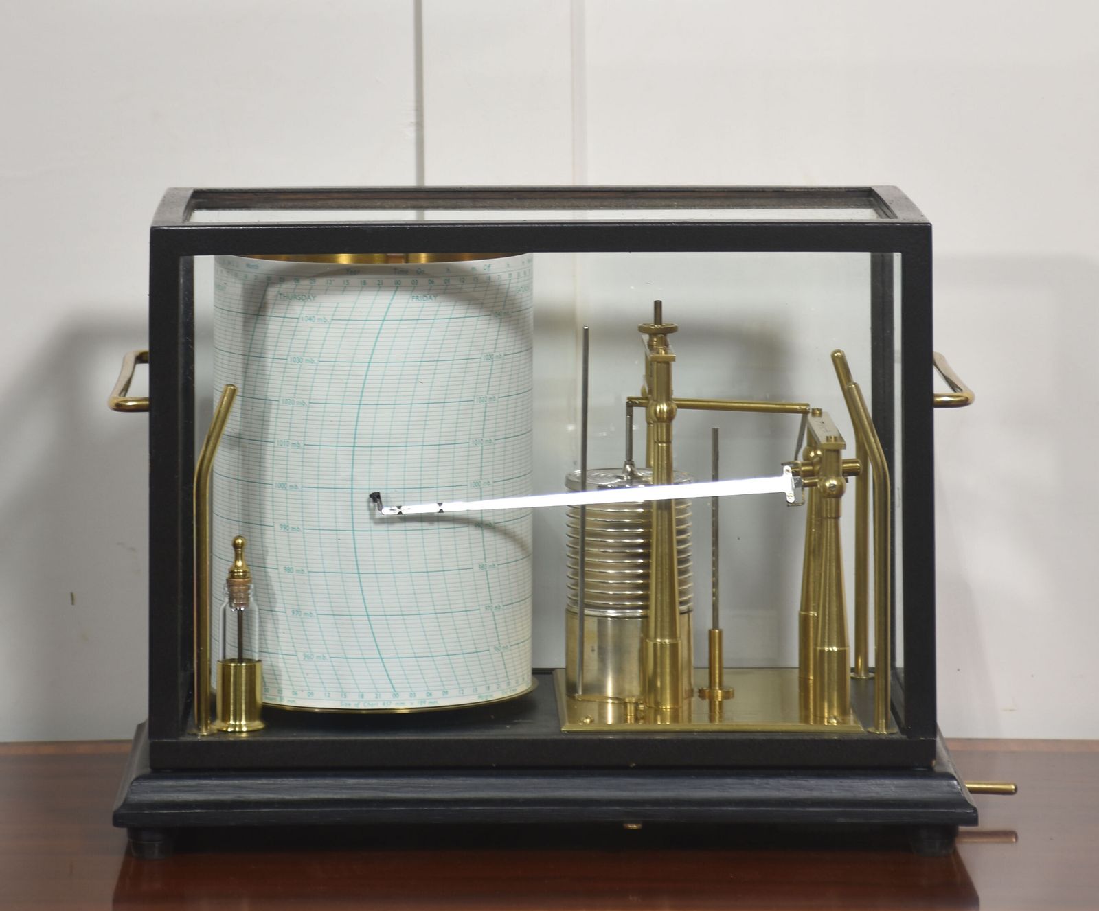 1194.0 Fine Aneroid Barograph By Short & Mason, London photo