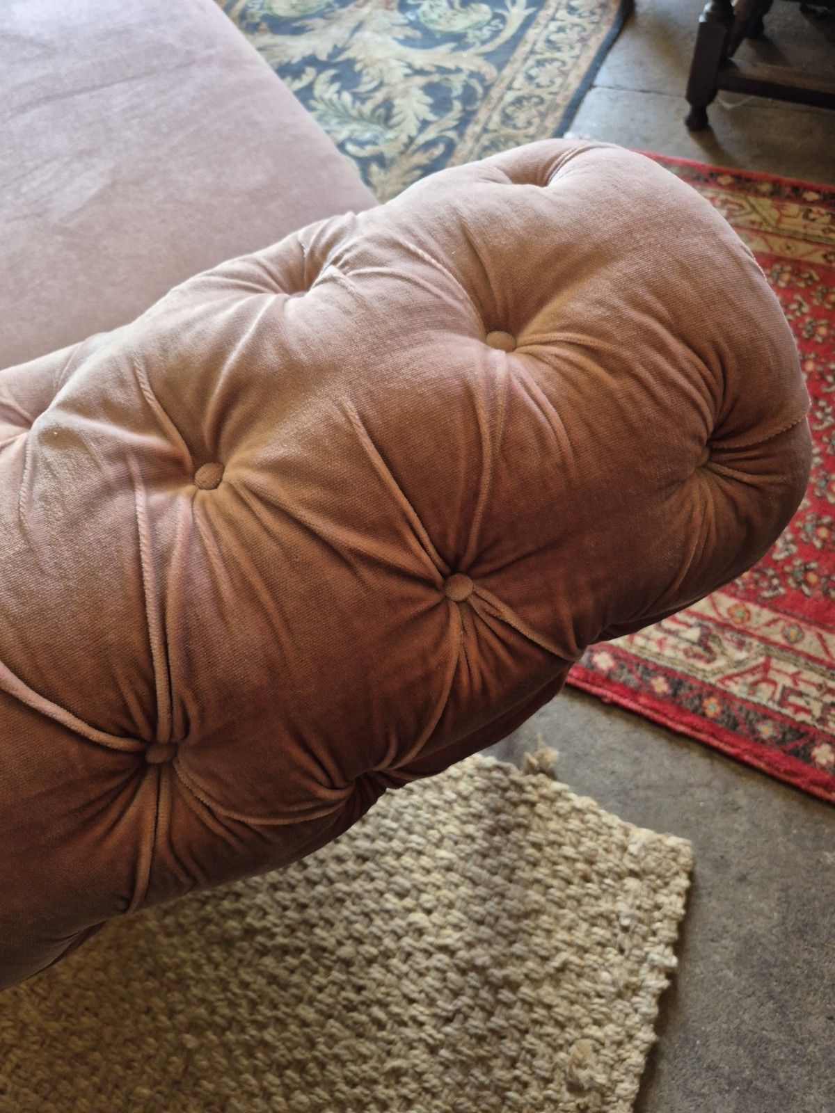 Gorgeous Country House 19th C Victorian Buttoned Vintage Chaise Longue Oak Legs photo 335.0
