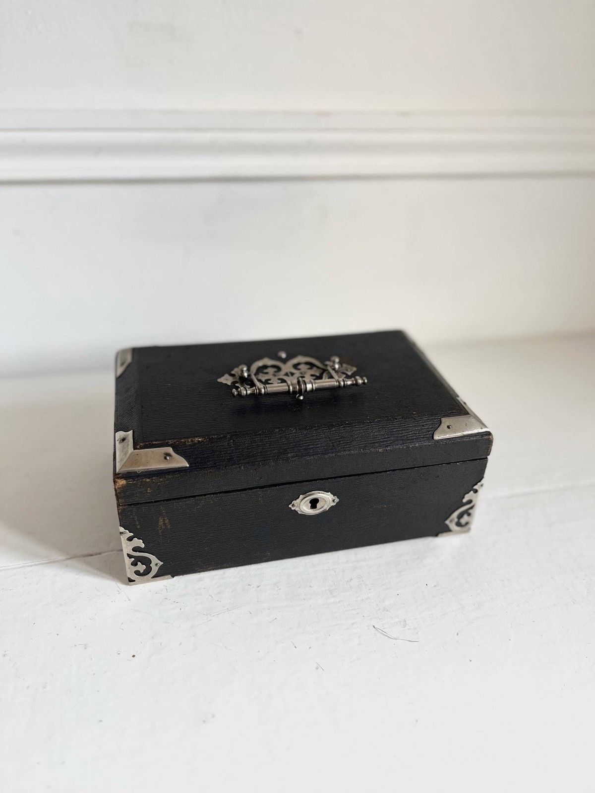 Boîte à bijoux d'époque française, soie capitonnée, ère victorienne photo 216.0