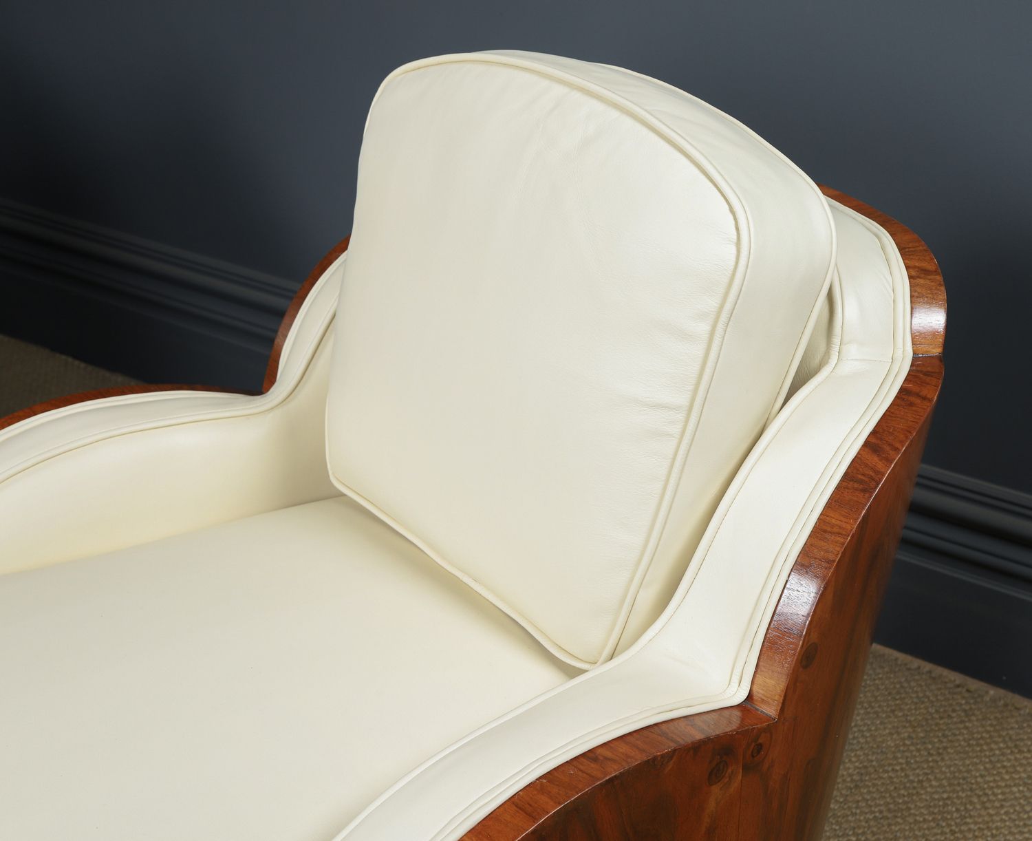 photo vintage English Art Deco Three Piece Walnut & Leather Cloud Shape   Pair Of Armchairs & Sofa Couch (Circa 1930)