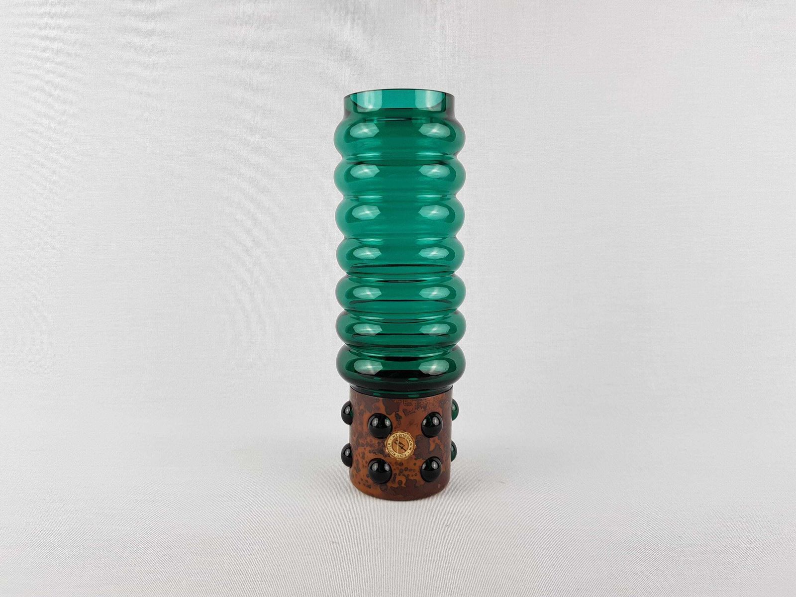 photo furniture Vintage Raak Glass Amsterdam Green Vase With Copper Base By Nanny Still 1967