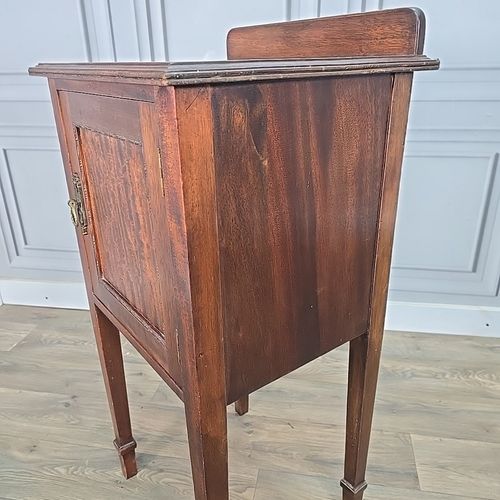 photo vinterior Antique Bedside Cabinet Pot Cupboard Table Edwardian Waring & Gillows Mahogany