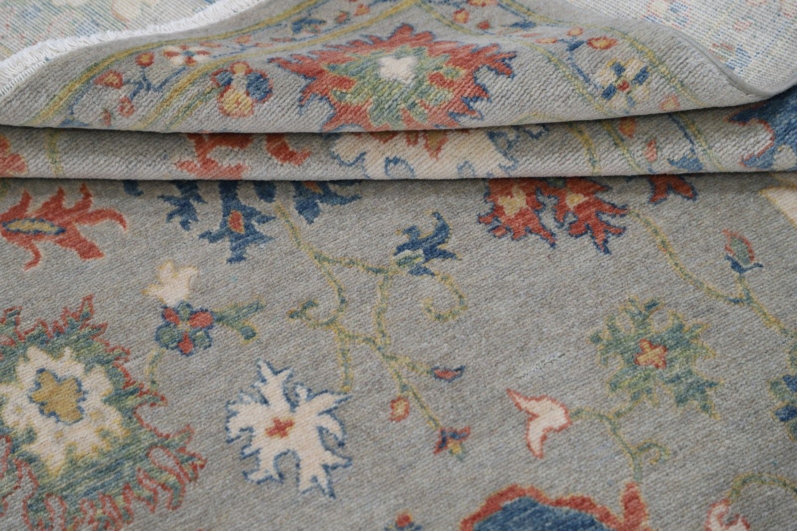 Tapis en laine turc moderne 4'10" x 7'11", pour salon, chambre et salle à manger photo Textiles