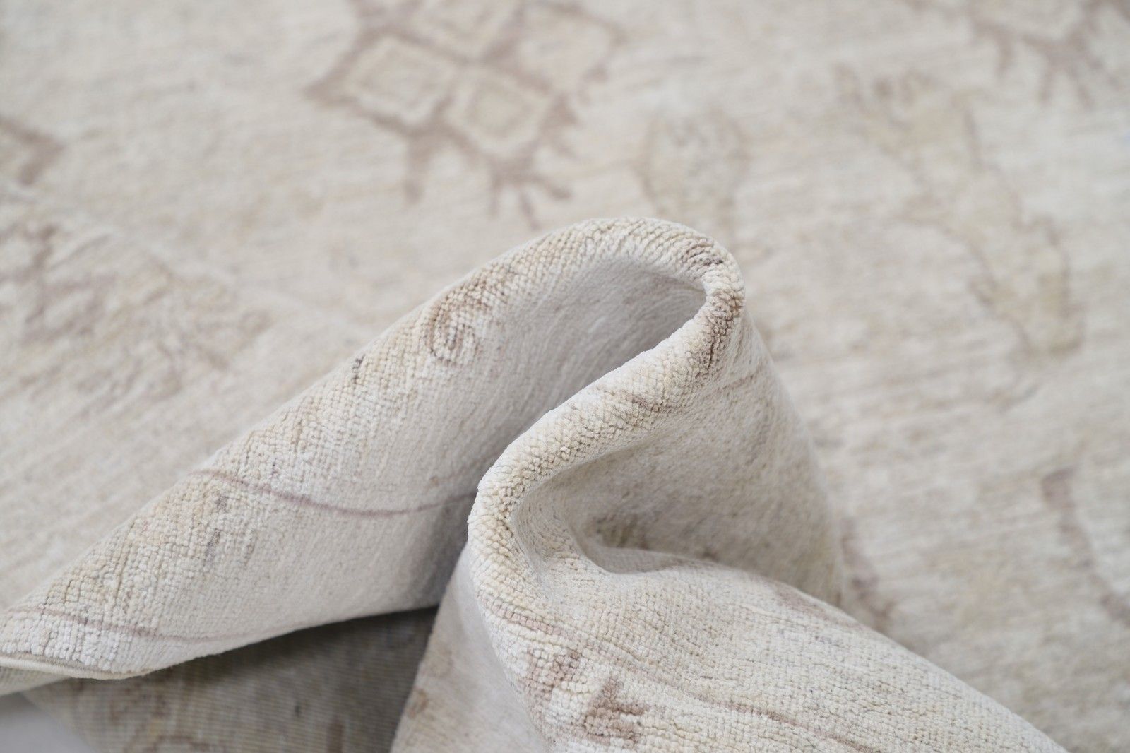 Tapis de salon turc noué à la main, beige, 183 x 244 cm (6 x 8 pi). 100 % laine photo vinterior