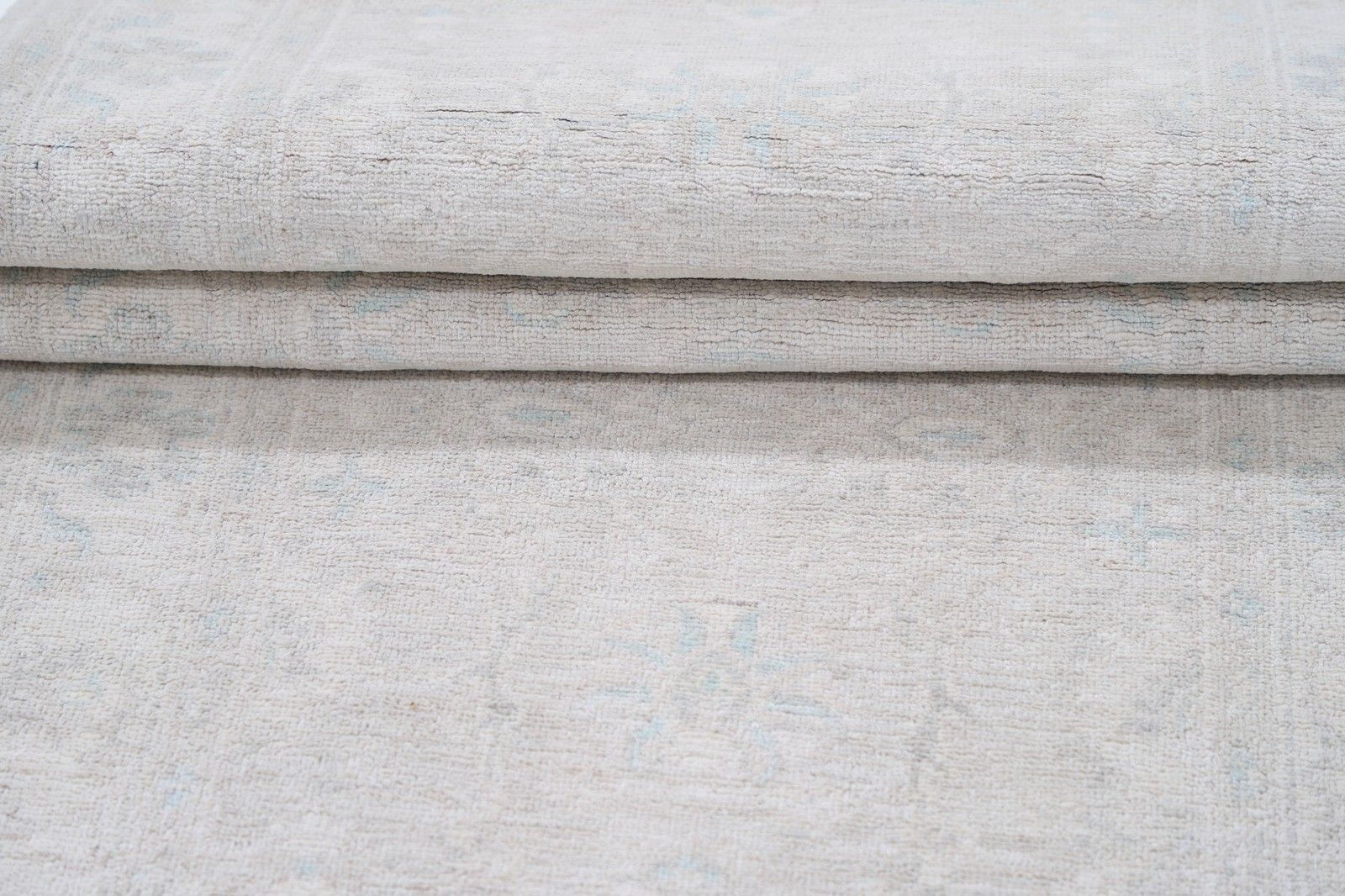 Tapis de couloir noué à la main 79 x 275 cm. Tapis de couloir beige. Tapis de cuisine en laine photo Textiles