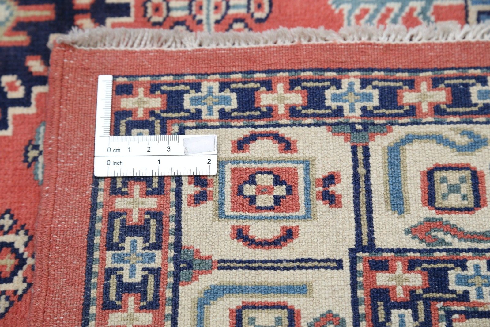 Tapis tribal noué à la main 127 x 183 cm. Tapis d'accent rouge à motif médaillon photo buy