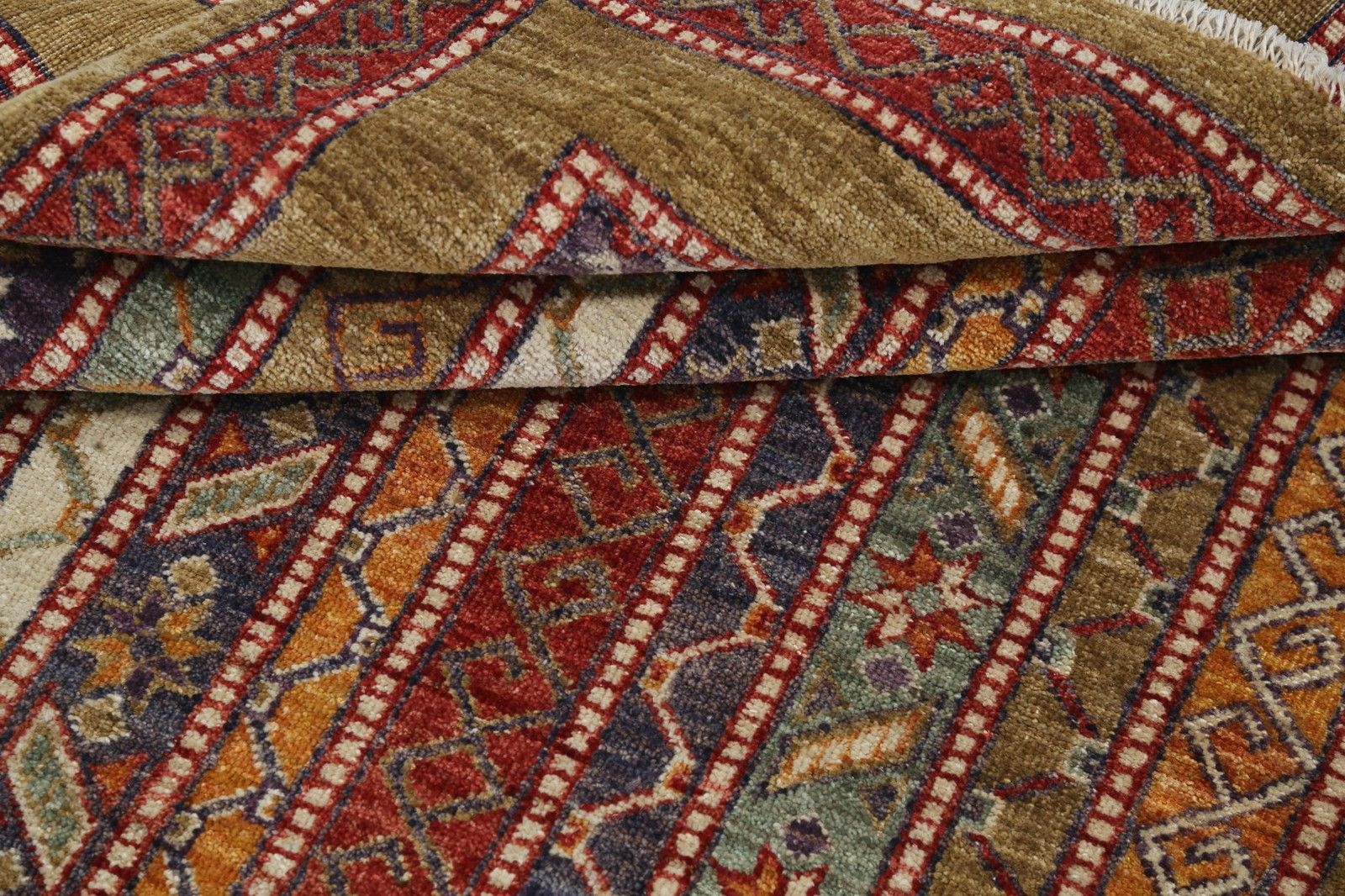 4x6 Ft Traditional Turkish Accent Rug. Colorful Hand Knotted Small Area Rug photo vinterior