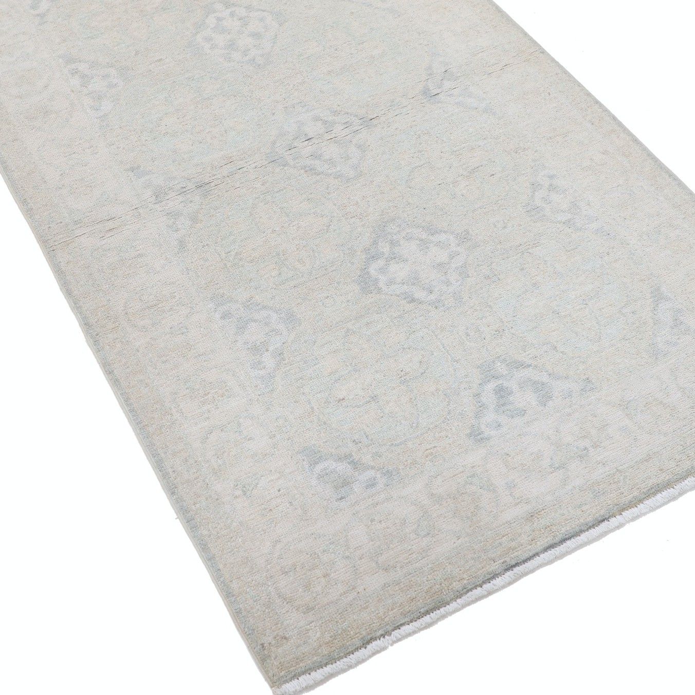 Tapis d'appoint traditionnel noué à la main, beige, 92 x 158 cm. Revêtement de sol en laine photo buy