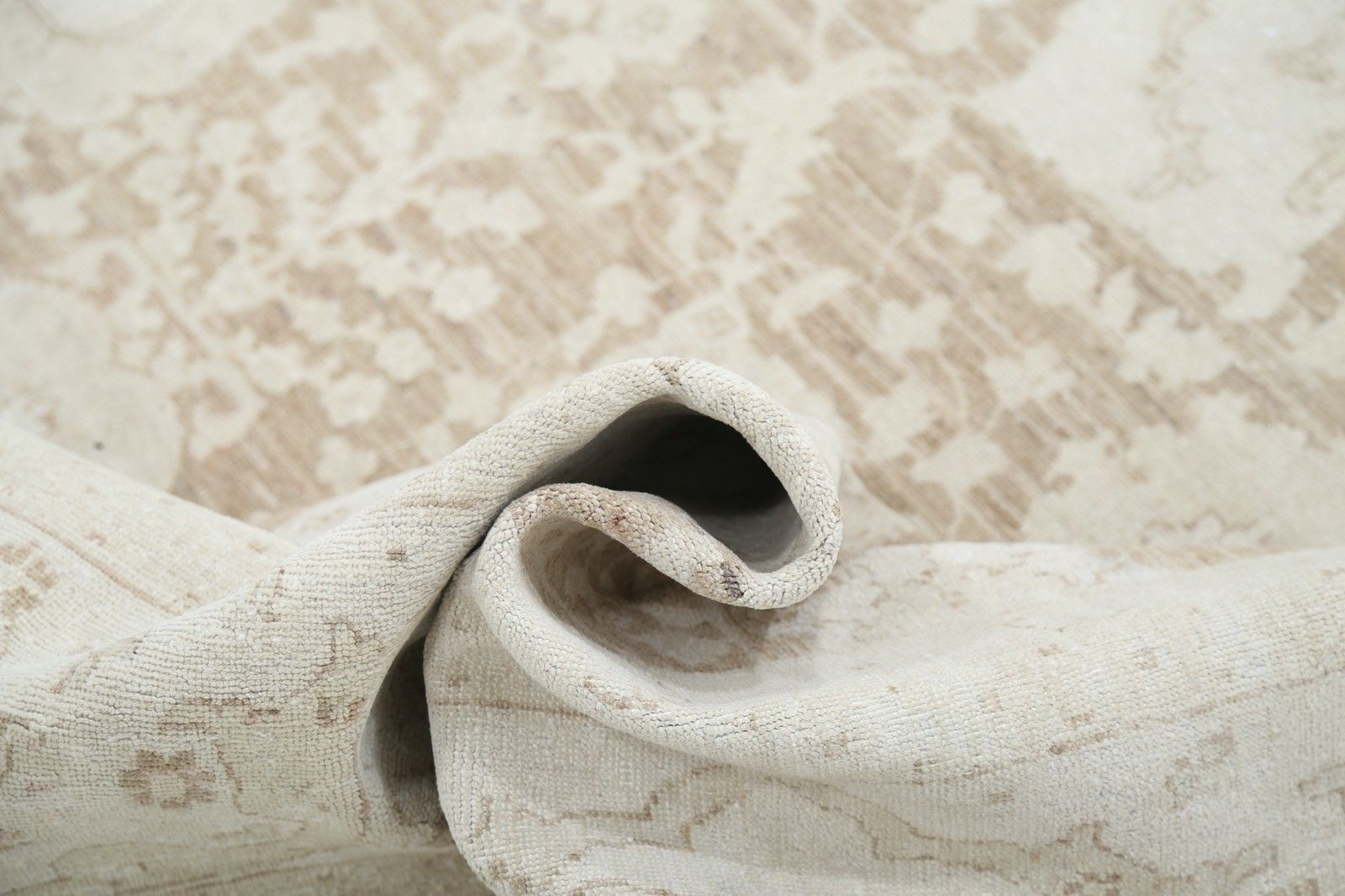 Tapis de style Oushak turc noué à la main 2,60 x 3,65 m, motifs floraux, beige photo vinterior