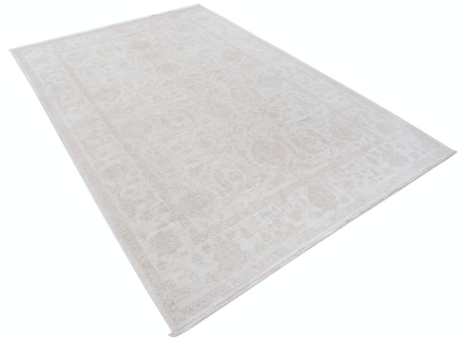 Tapis Oushak noué à la main 180 x 270 cm, beige à motif médaillon doux photo furniture
