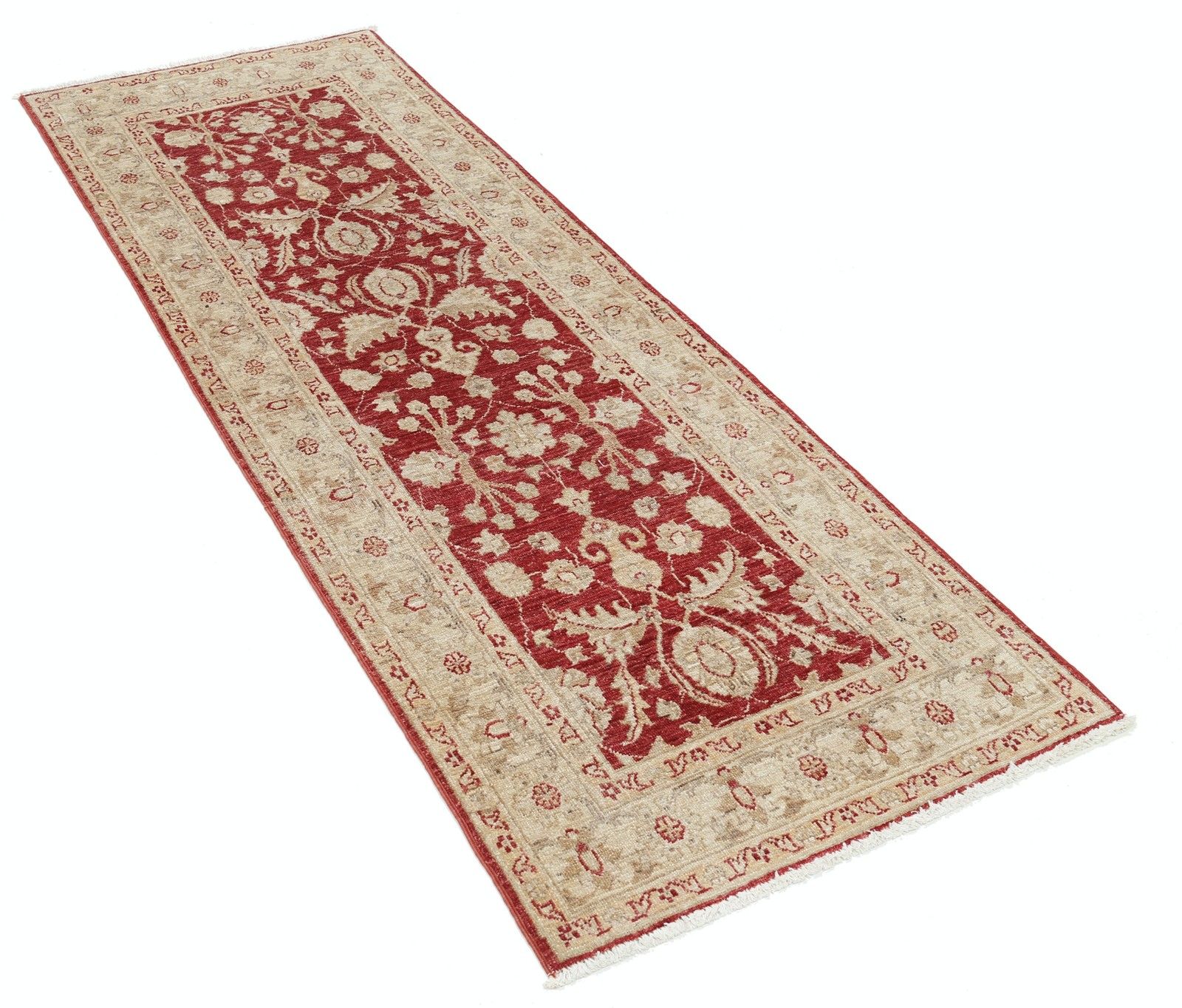 Tapis de couloir rouge 0,79 x 2,16 m. Tapis de couloir Oushak noué à la main pour corridor photo furniture