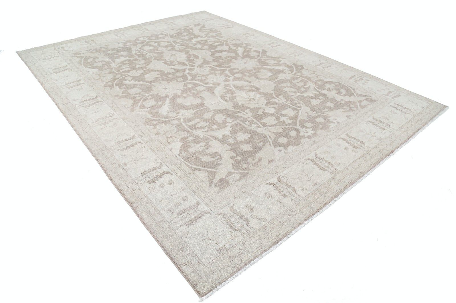 Handgeknoopt vloerkleed 270 x 361 cm, ivoor en grijs wol, Turks Oushak-stijl photo furniture